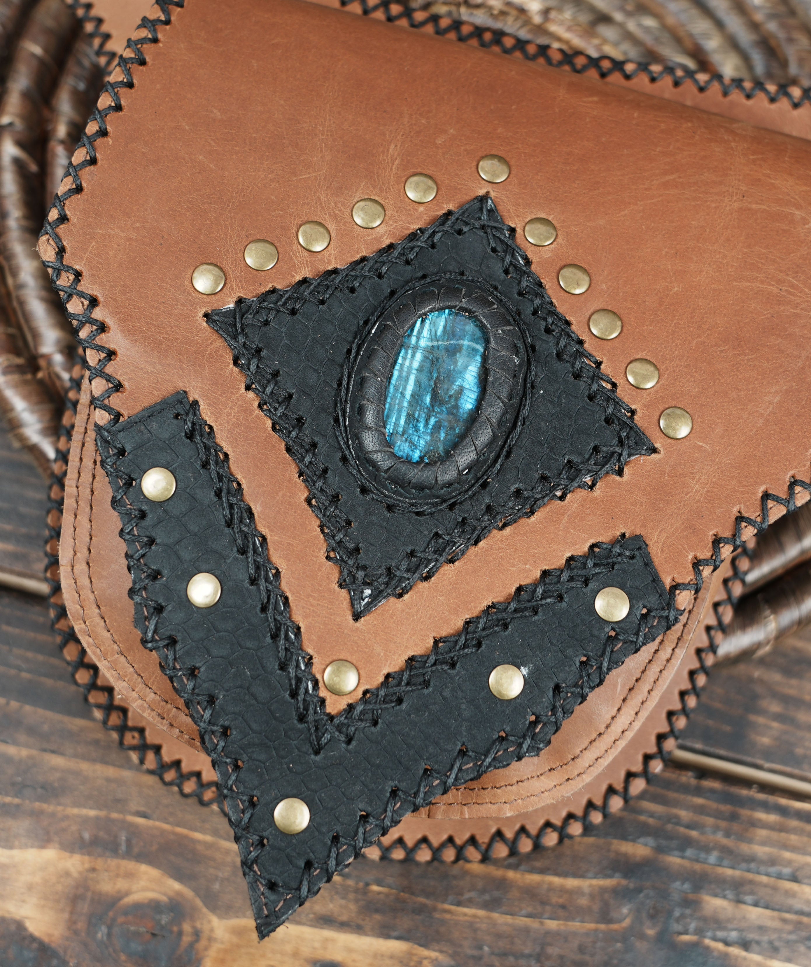 Genuine leather hip belt for women, adjustable and stylish