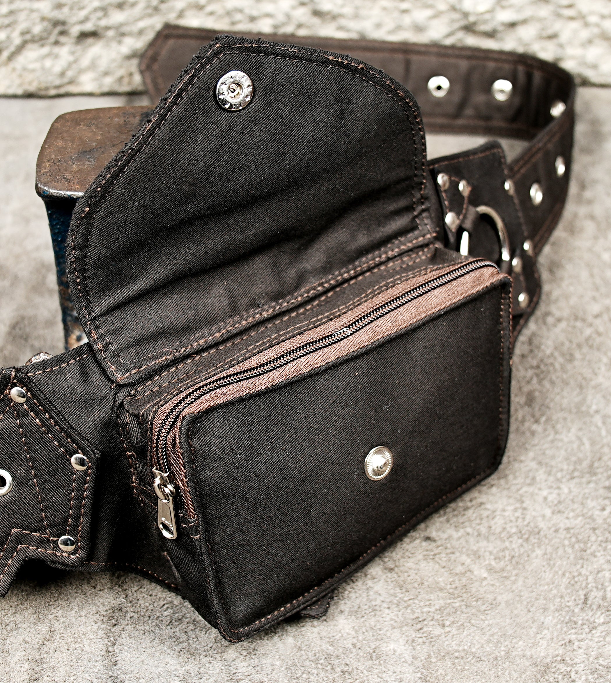Alternative fashion waist belt with utility pouch