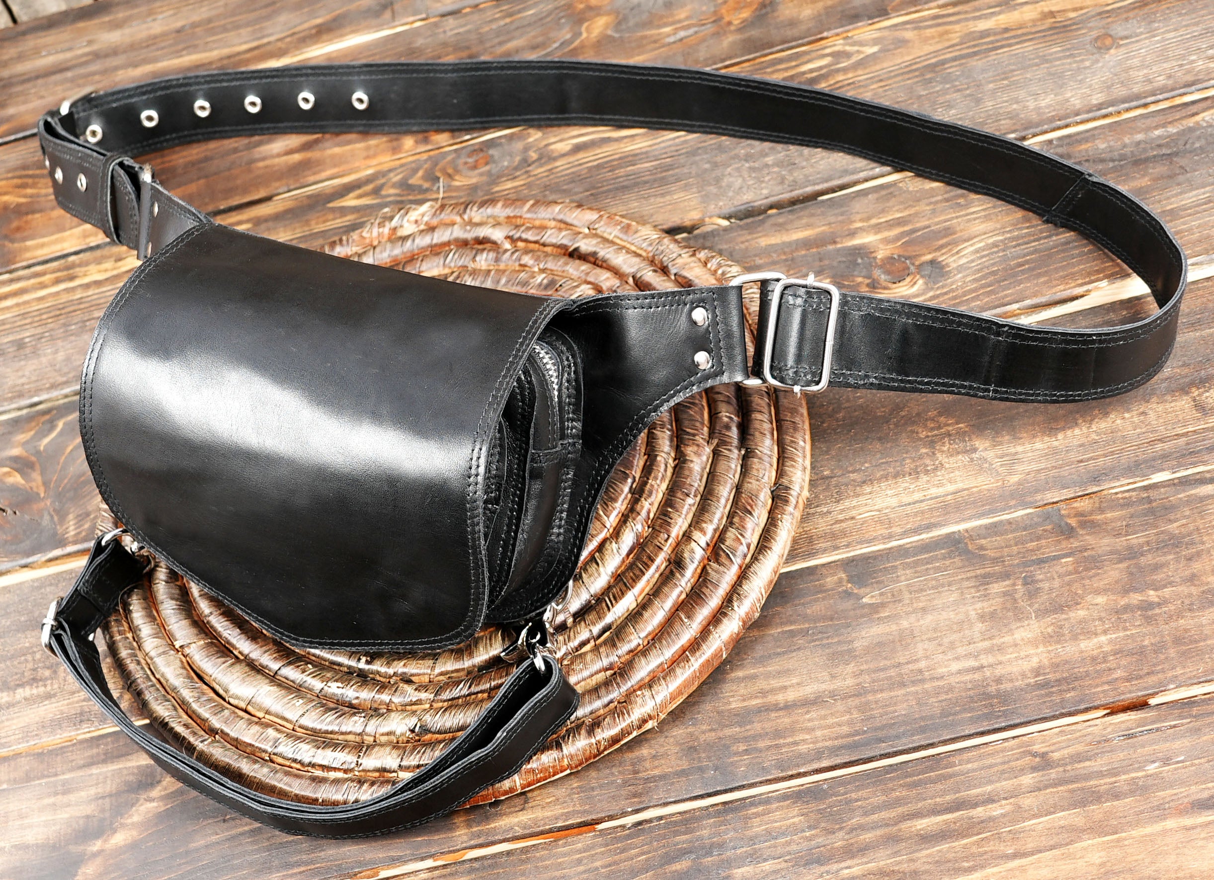 Black Leather Convertible Hip Holster and Shoulder Bag with 3 zipper 