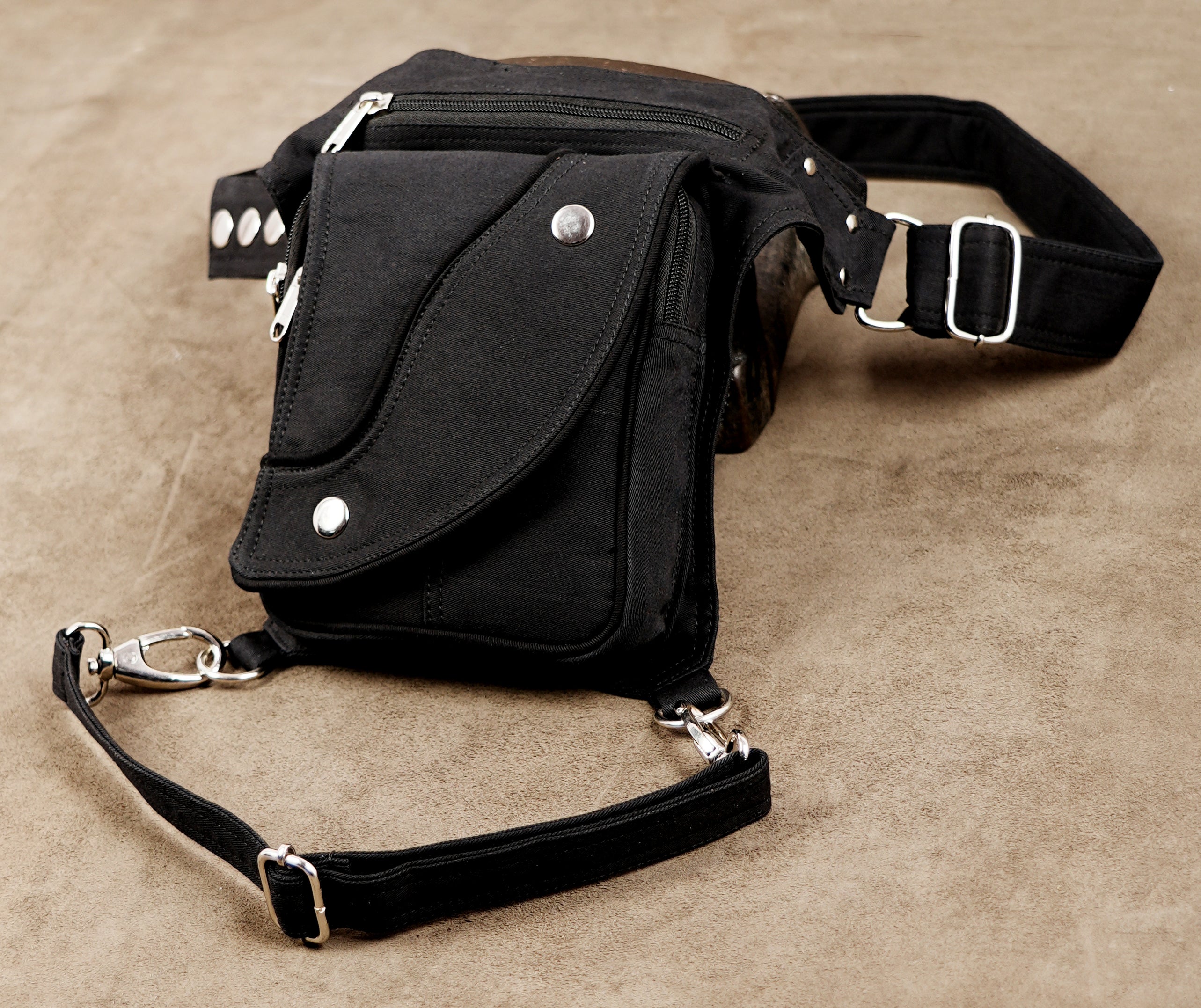 Steampunk style black thigh bag with cotton waist belt