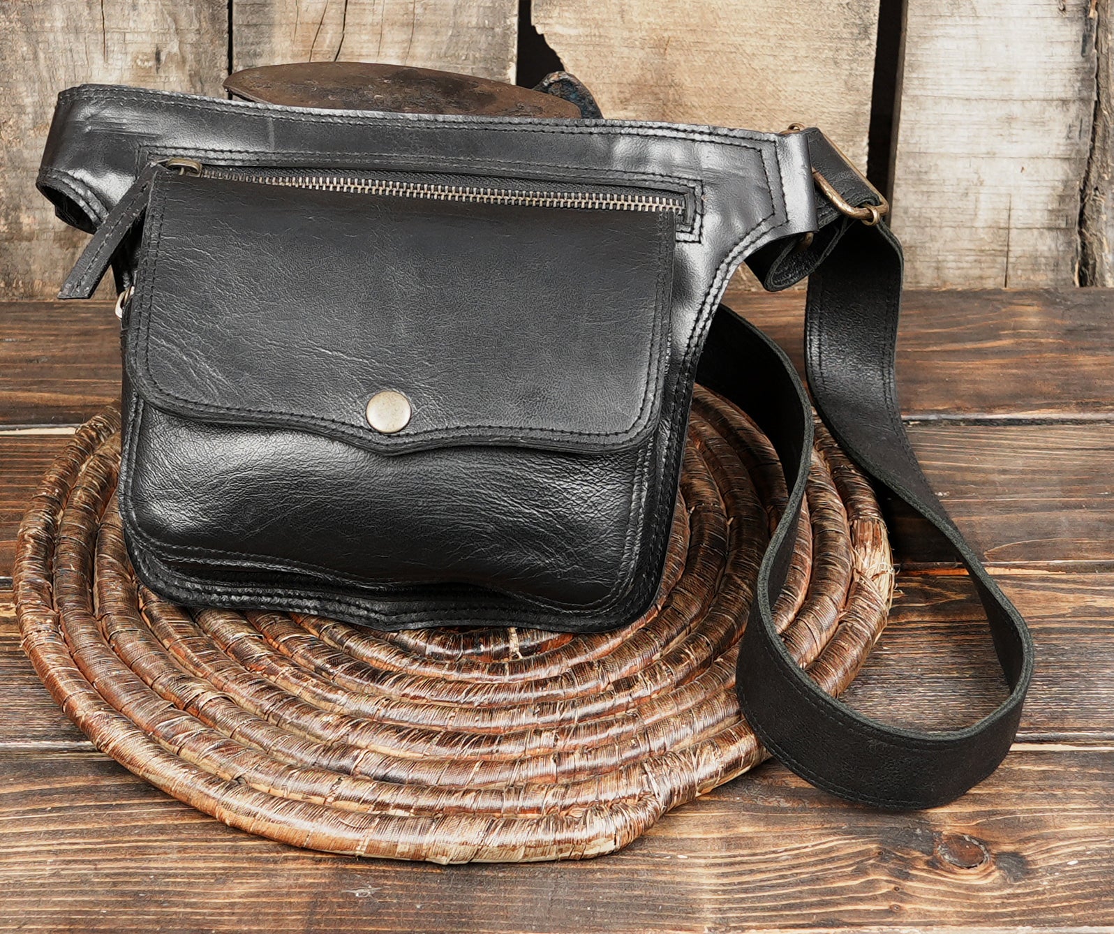 Durable leather utility pouch belt for outdoor activities