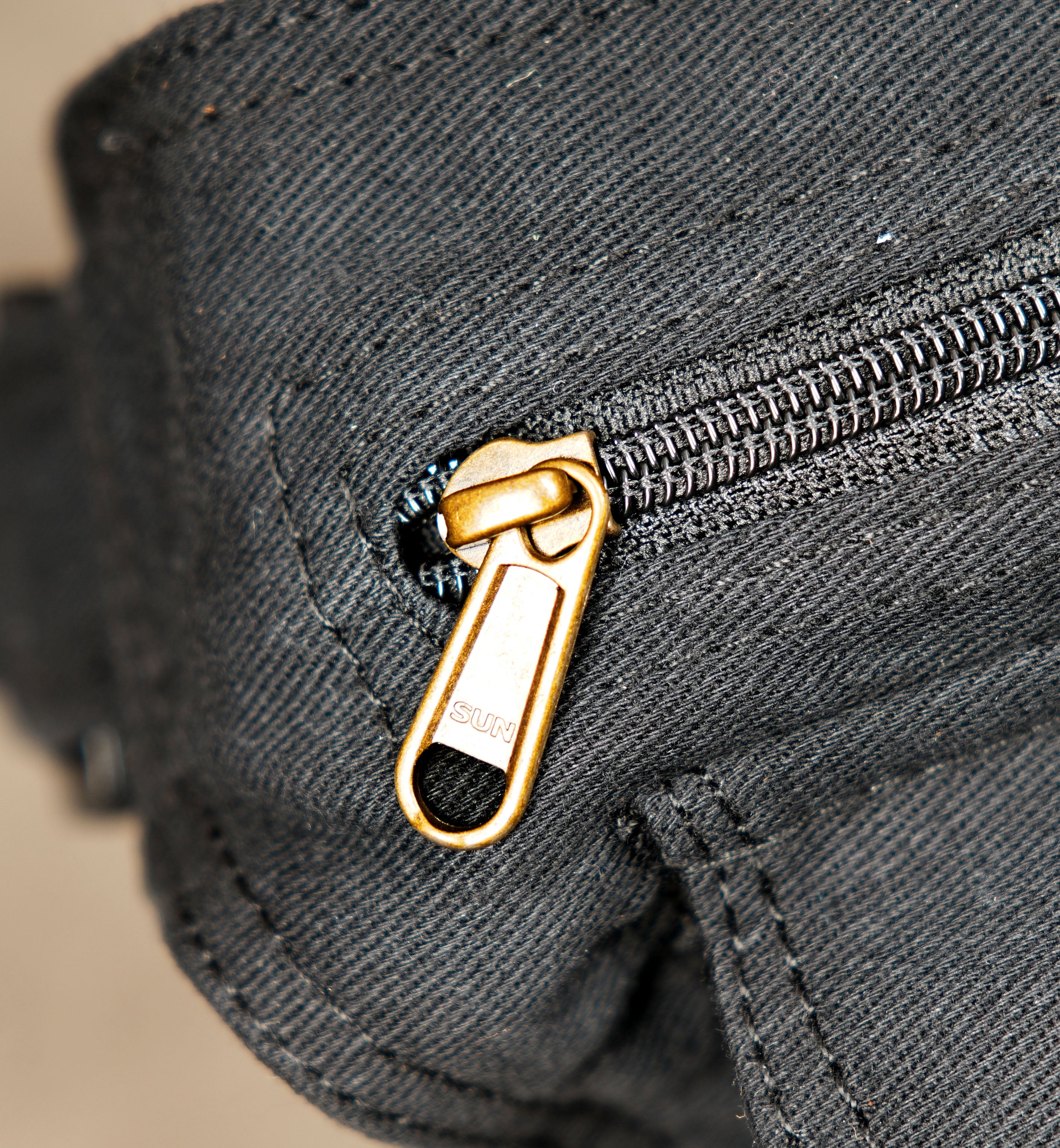 unisex steampunk utility belt bag for hands-free travel