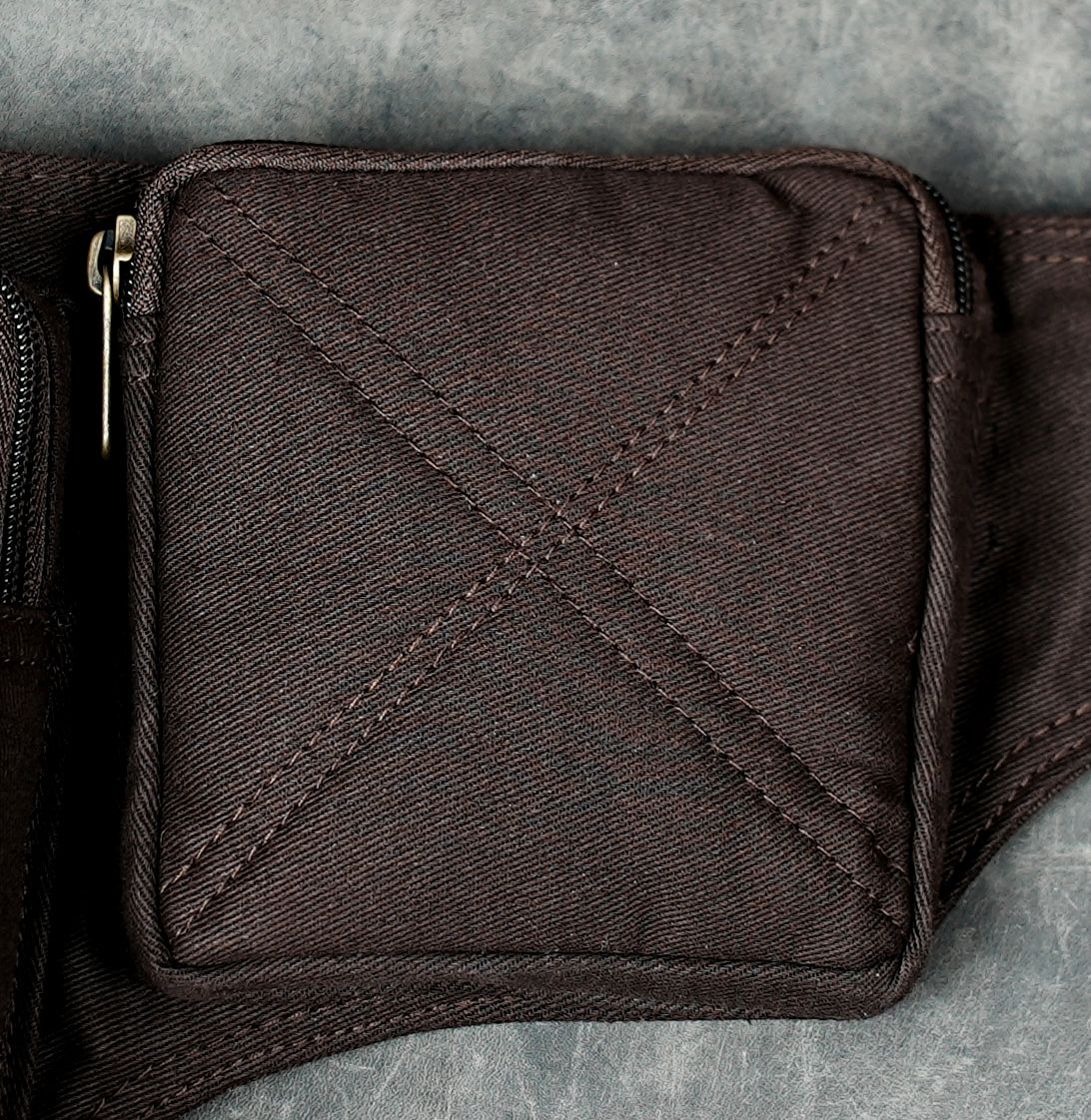 Cotton bum bag with adjustable strap and plastic side buckle