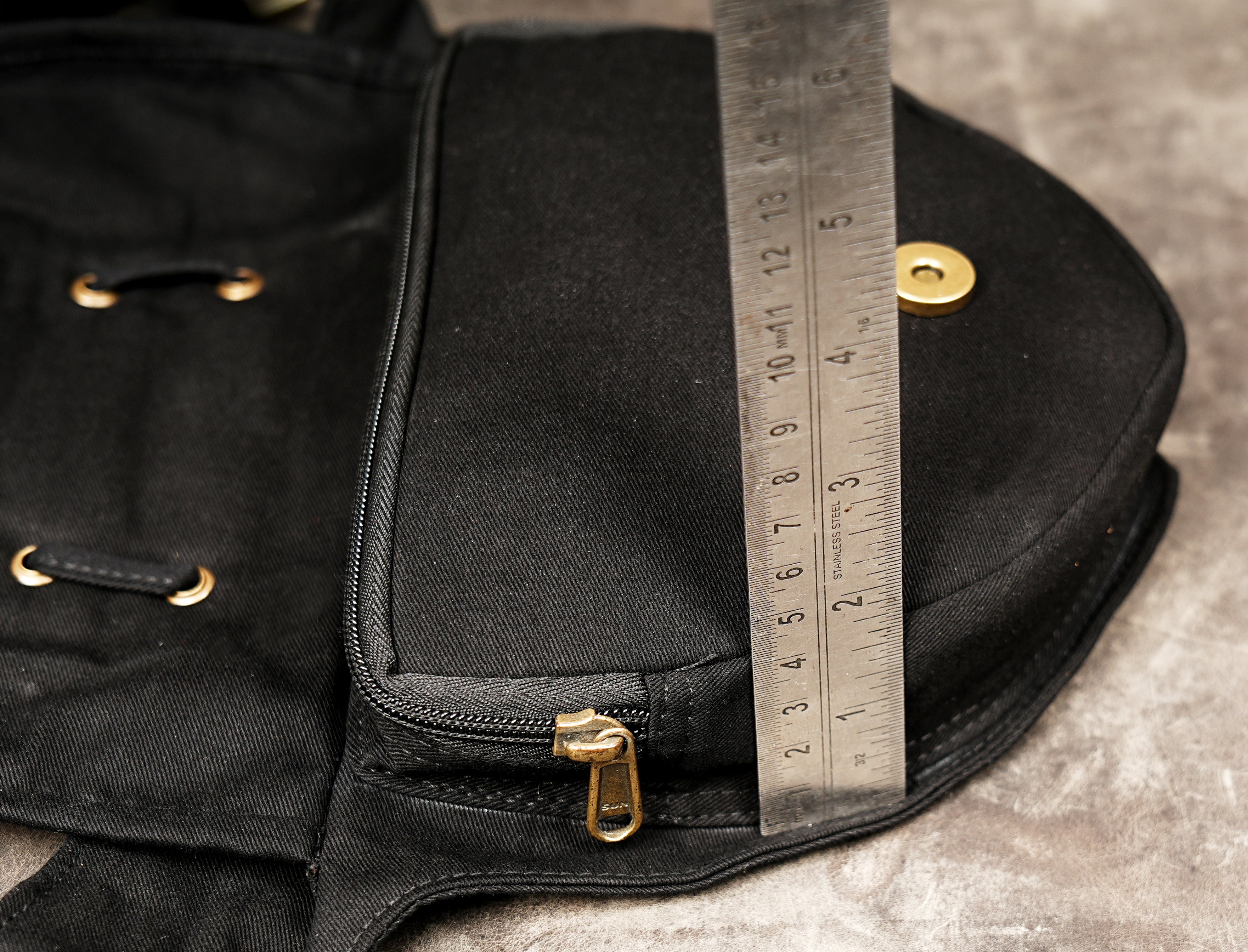UK/Europe Gothic Style Black Belt Bag with Corset Pocket and Silver Zippers