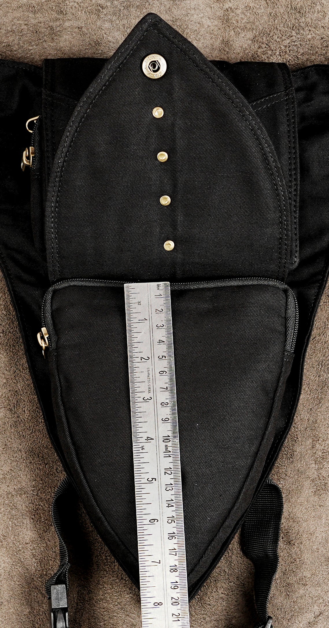 Unisex black thigh holster bag for hiking and cycling