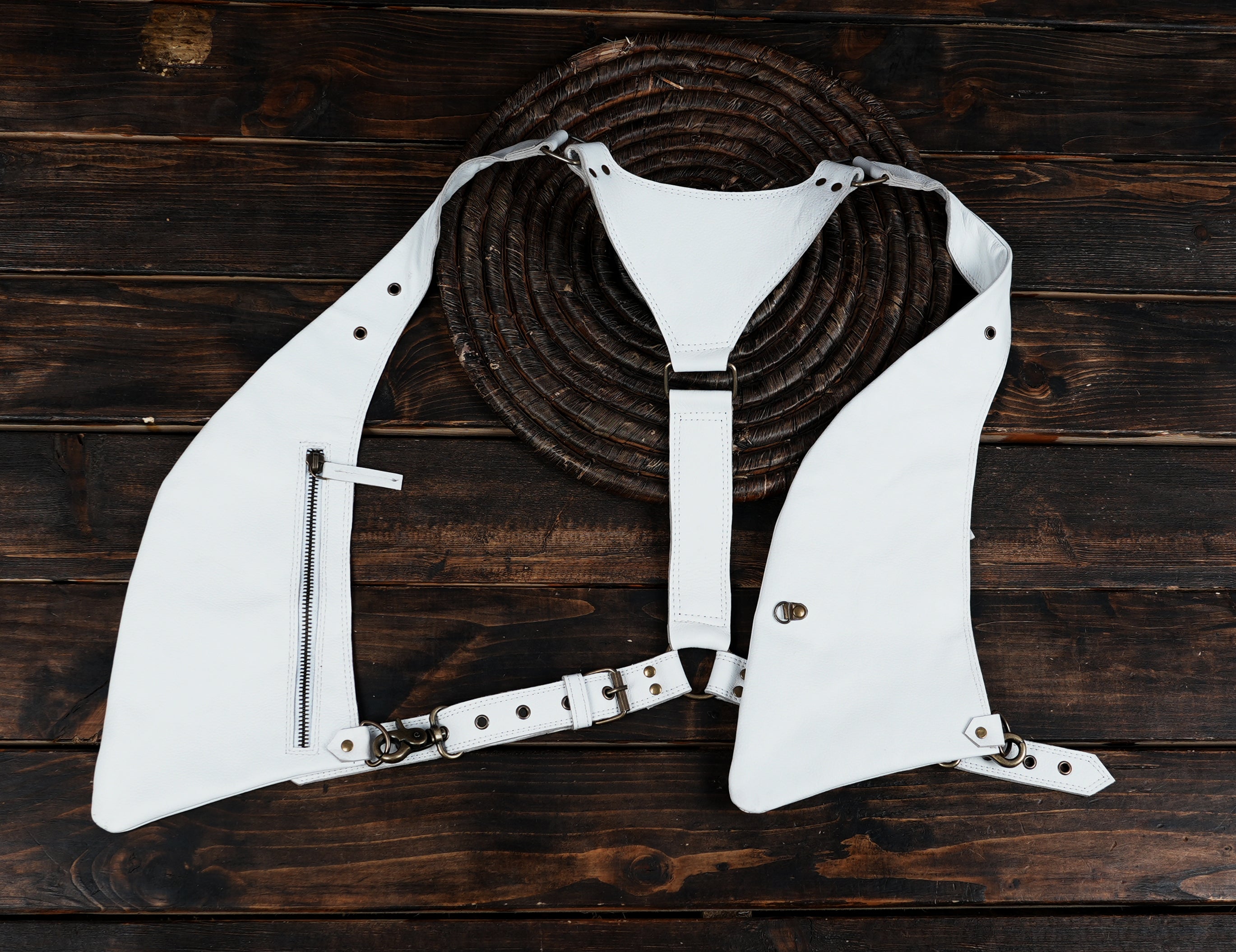 Sleek leather chest harness bag in white