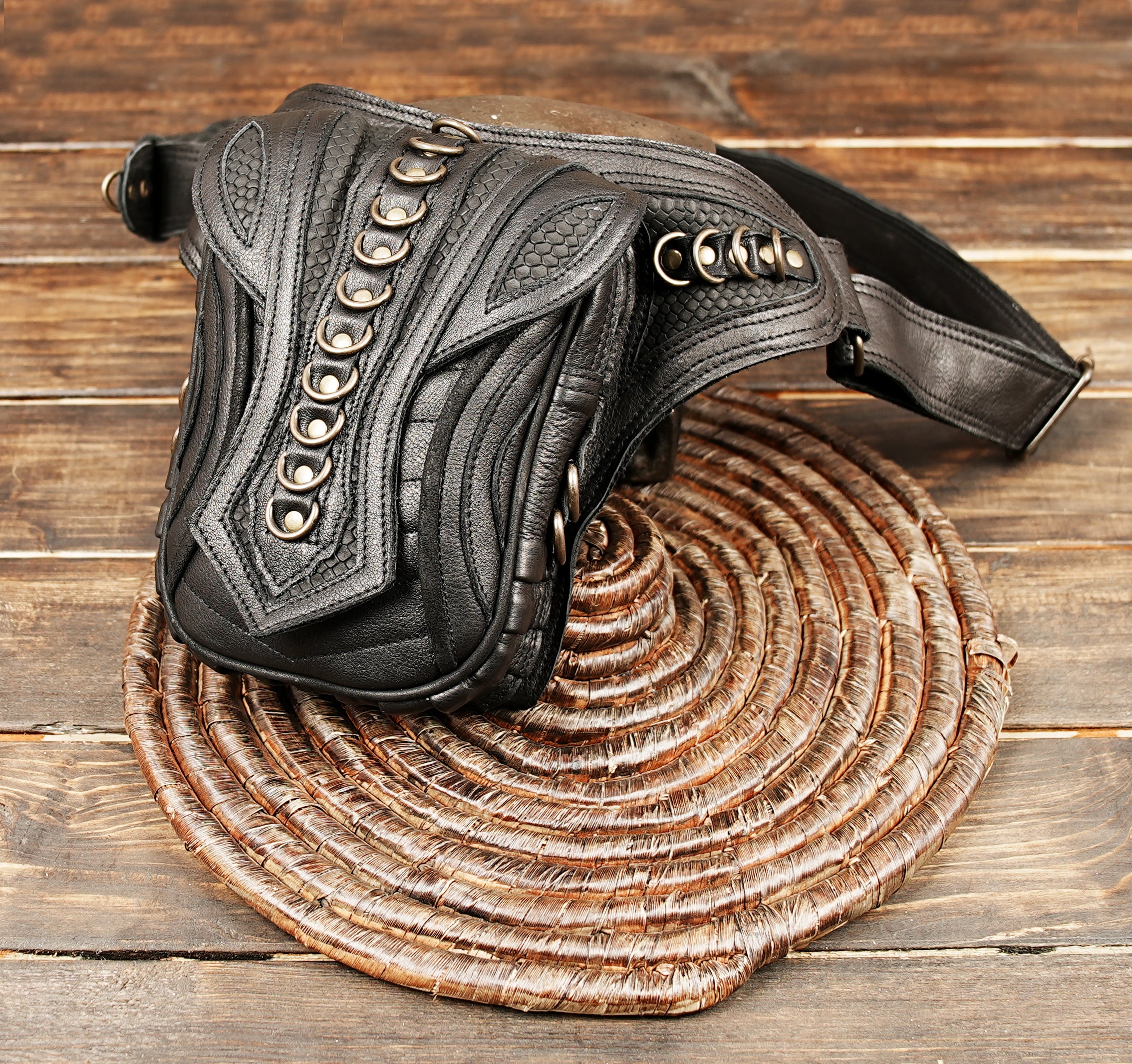 Adjustable leather waist belt with functional pouch