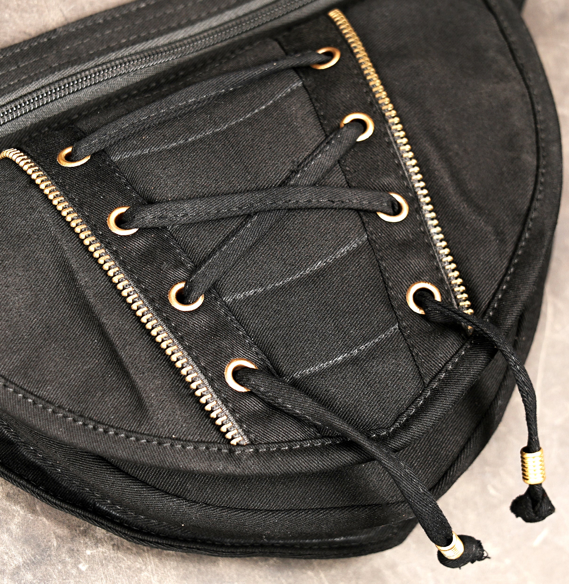 Alternative Fashion Hip Pouch - Black Multi-Pocket Festival Utility Belt