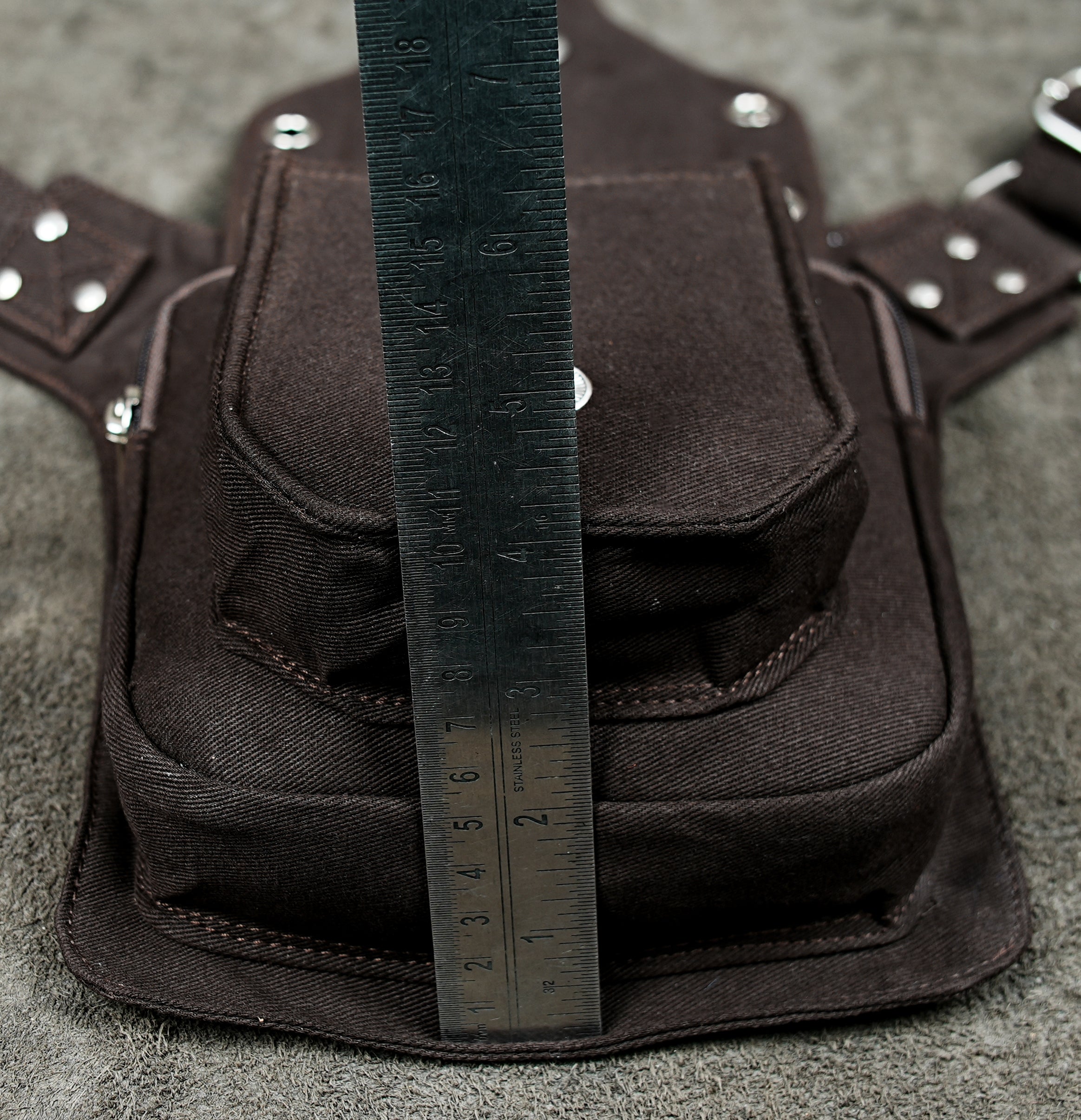 Cotton utility pouch belt with snap button fastening