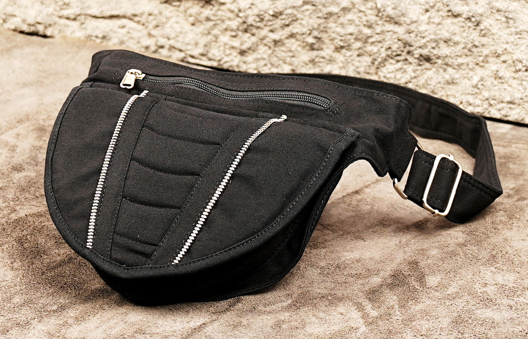 Everyday carry waist bag in premium cotton canvas