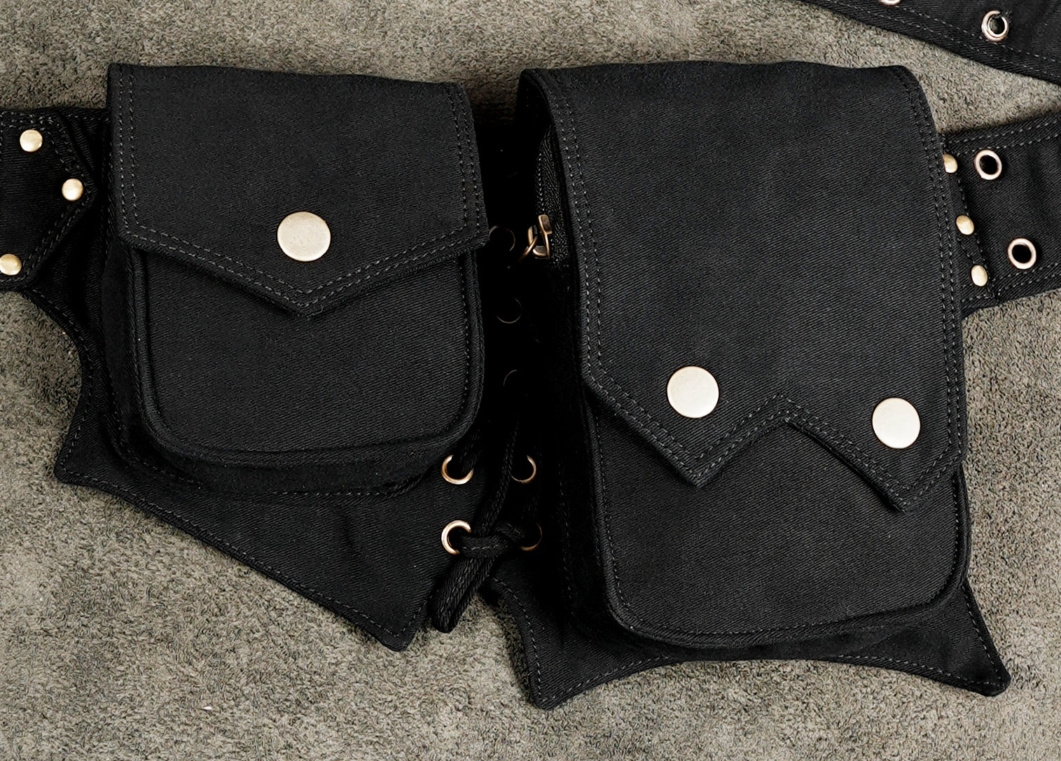 Unisex black steampunk utility waist belt with metal buckles and rings
