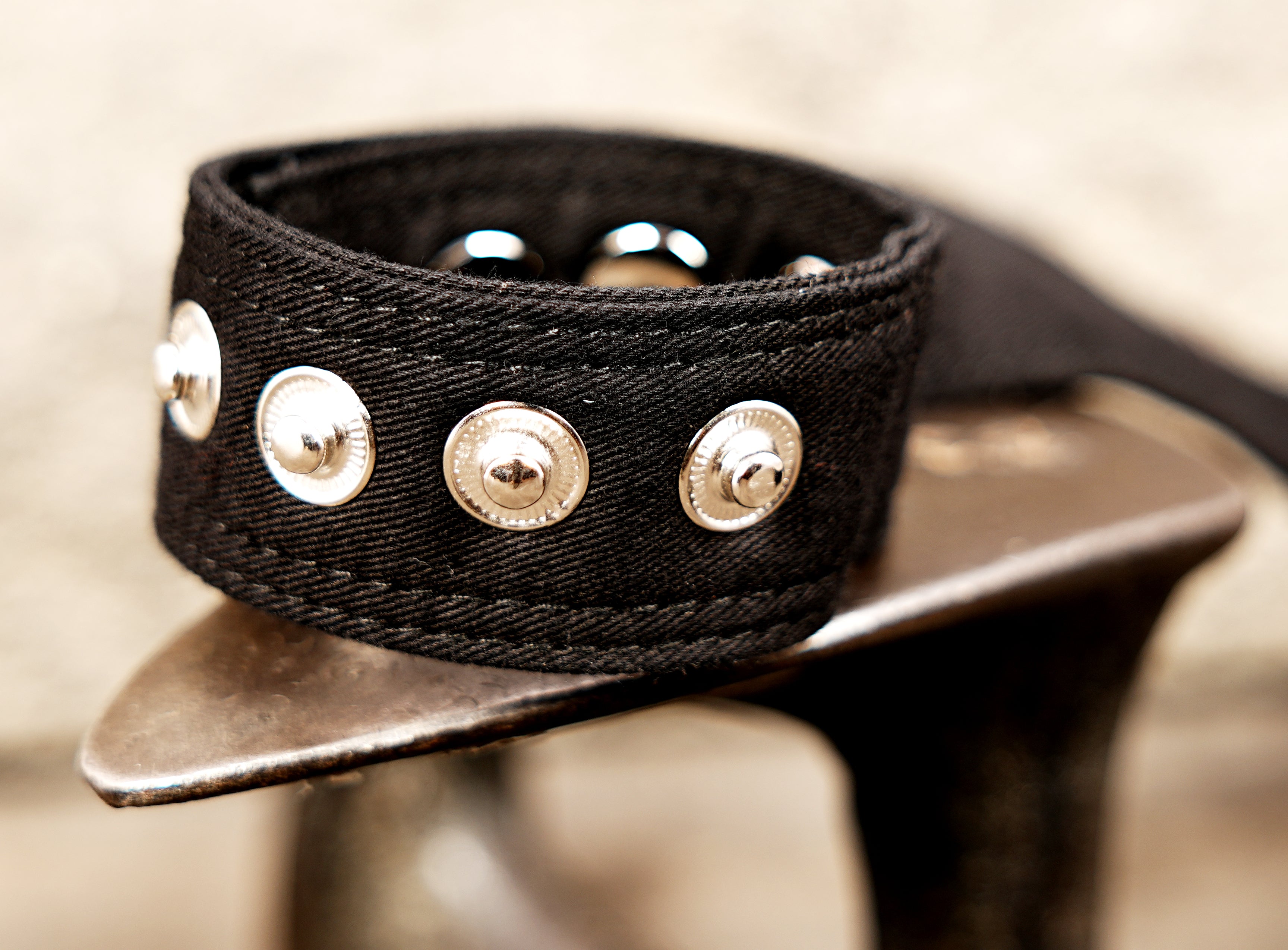 Black travel waist pack with secure zip compartments