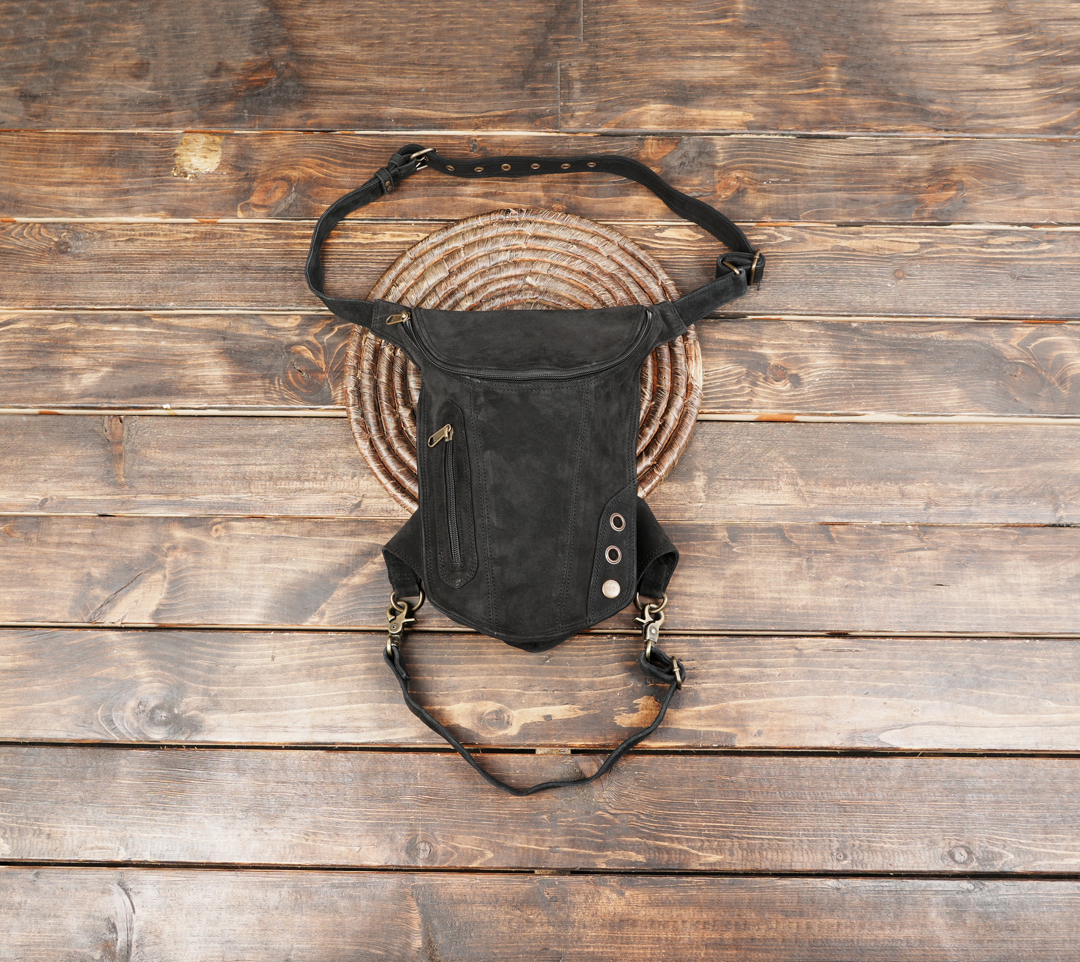 Black leather waist thigh belt with detachable leg strap and zipper pouch