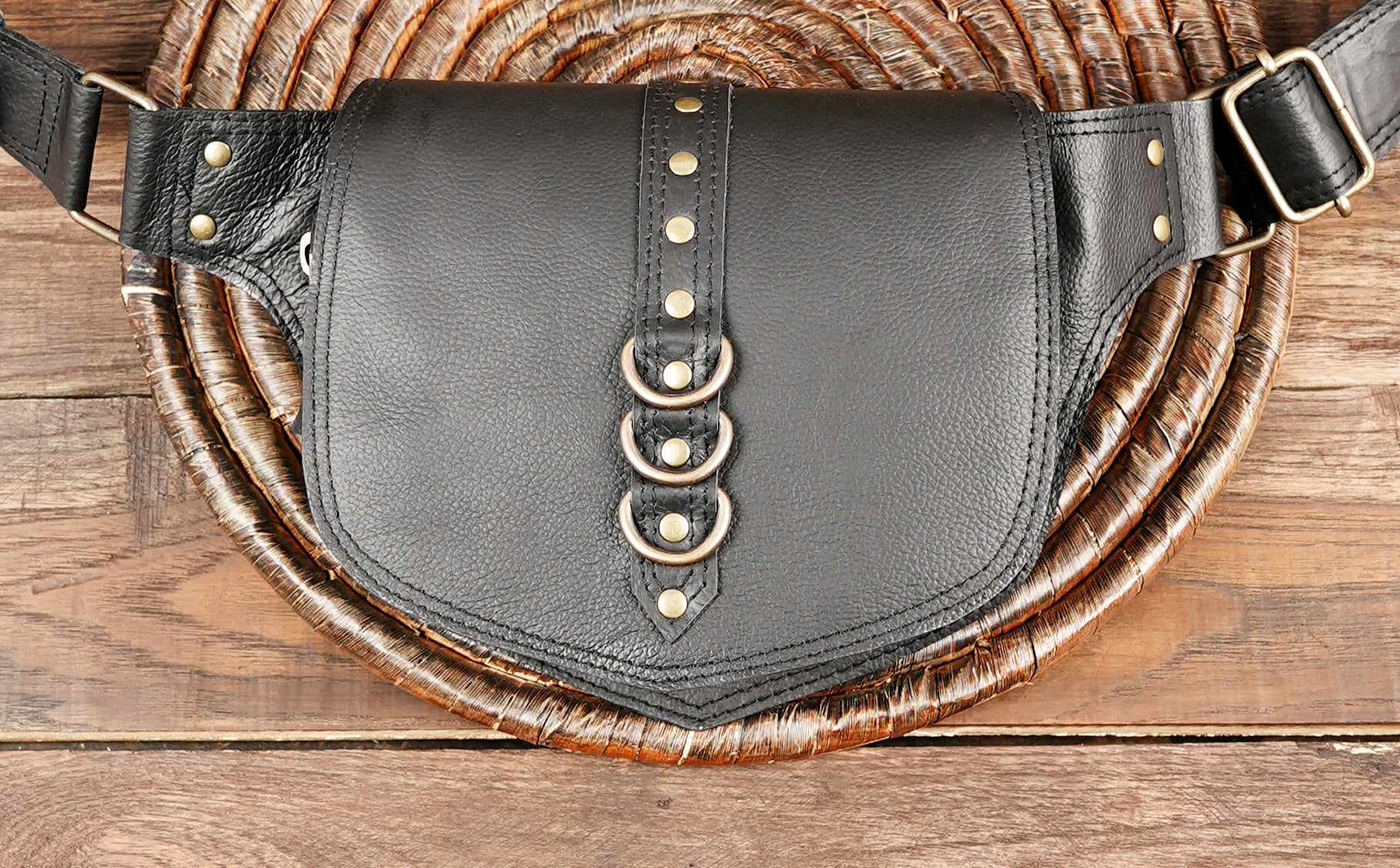 Handmade leather waist belt