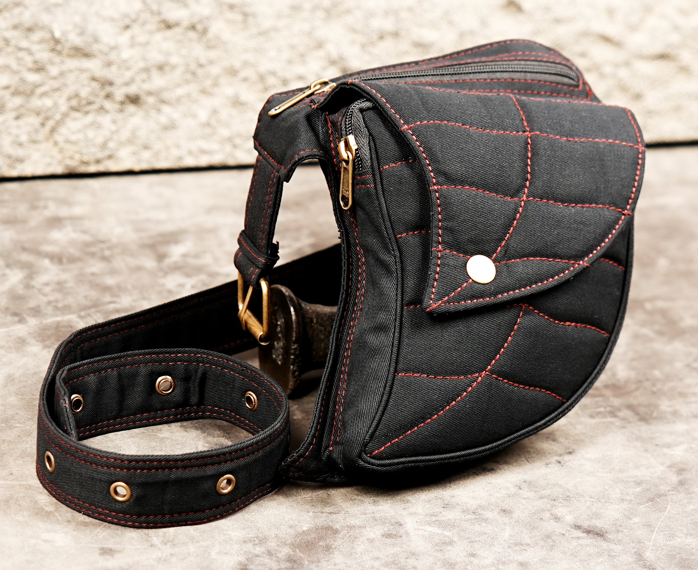 Bohemian festival pocket belt with curved leaf flap and zip pocket
