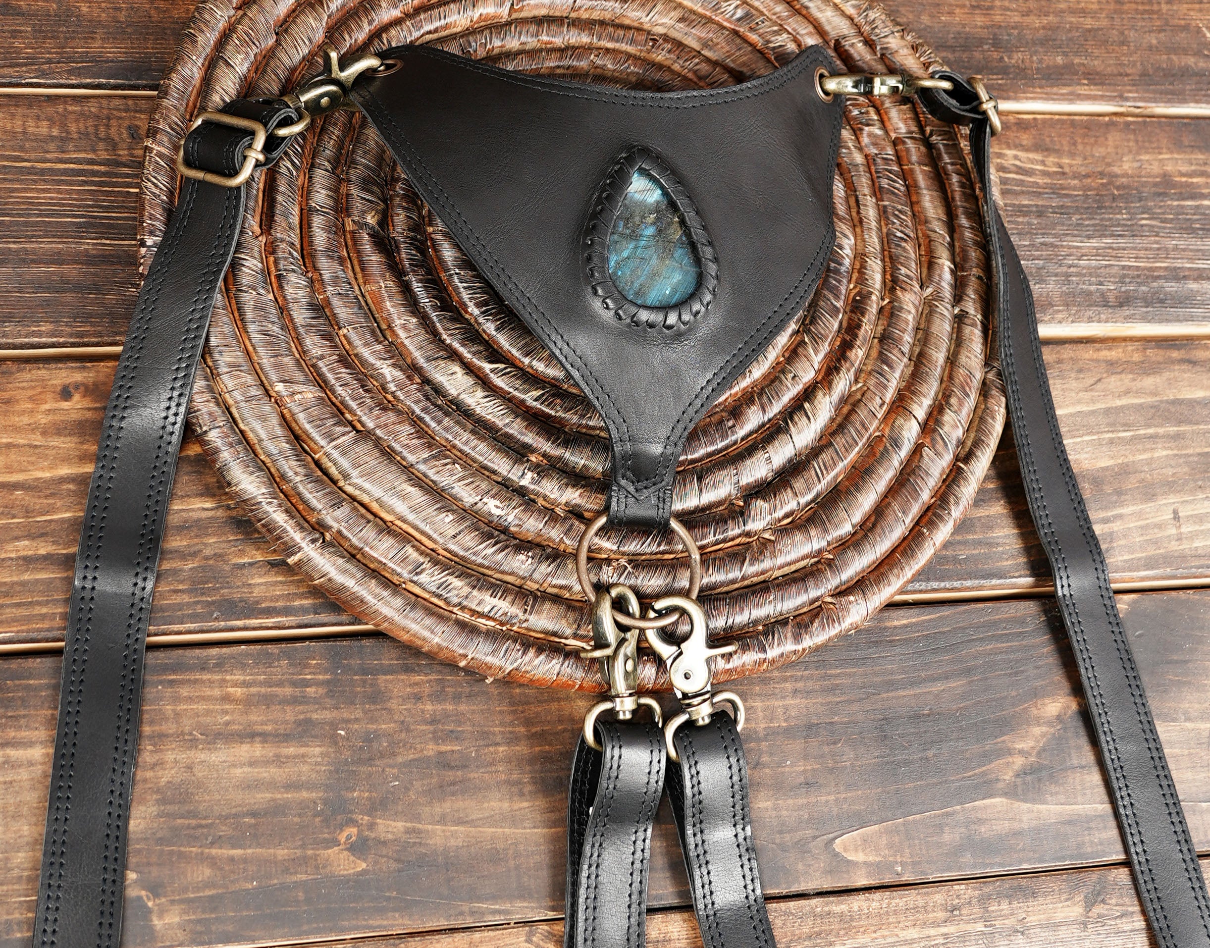 Minimalist leather holster harness for everyday carry