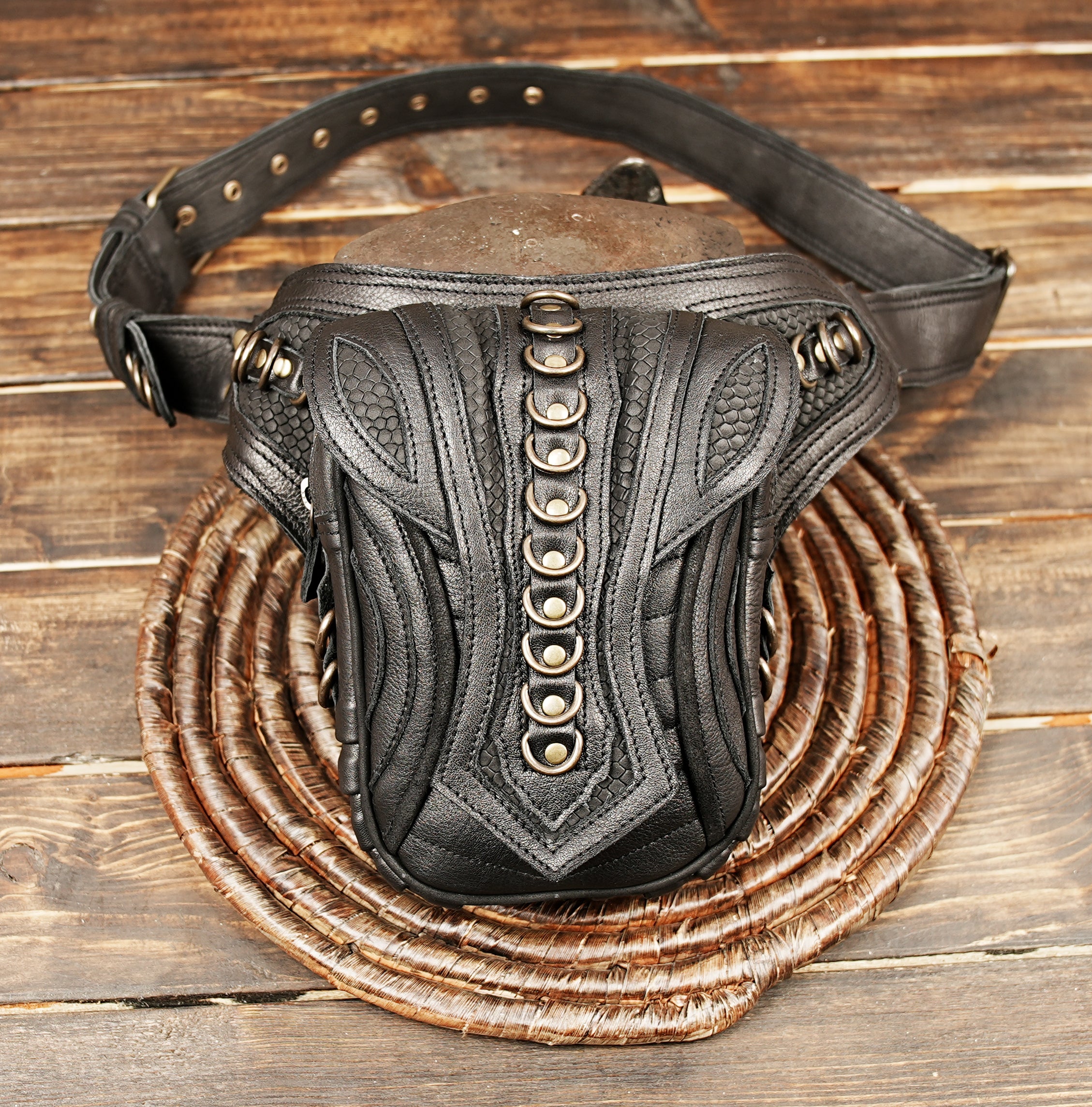 Handmade Black Leather Waist Belt with Utility Pouch || Black Leather Utility Waist Belt with Metal Ring Details (LT-AB-WB-6170)