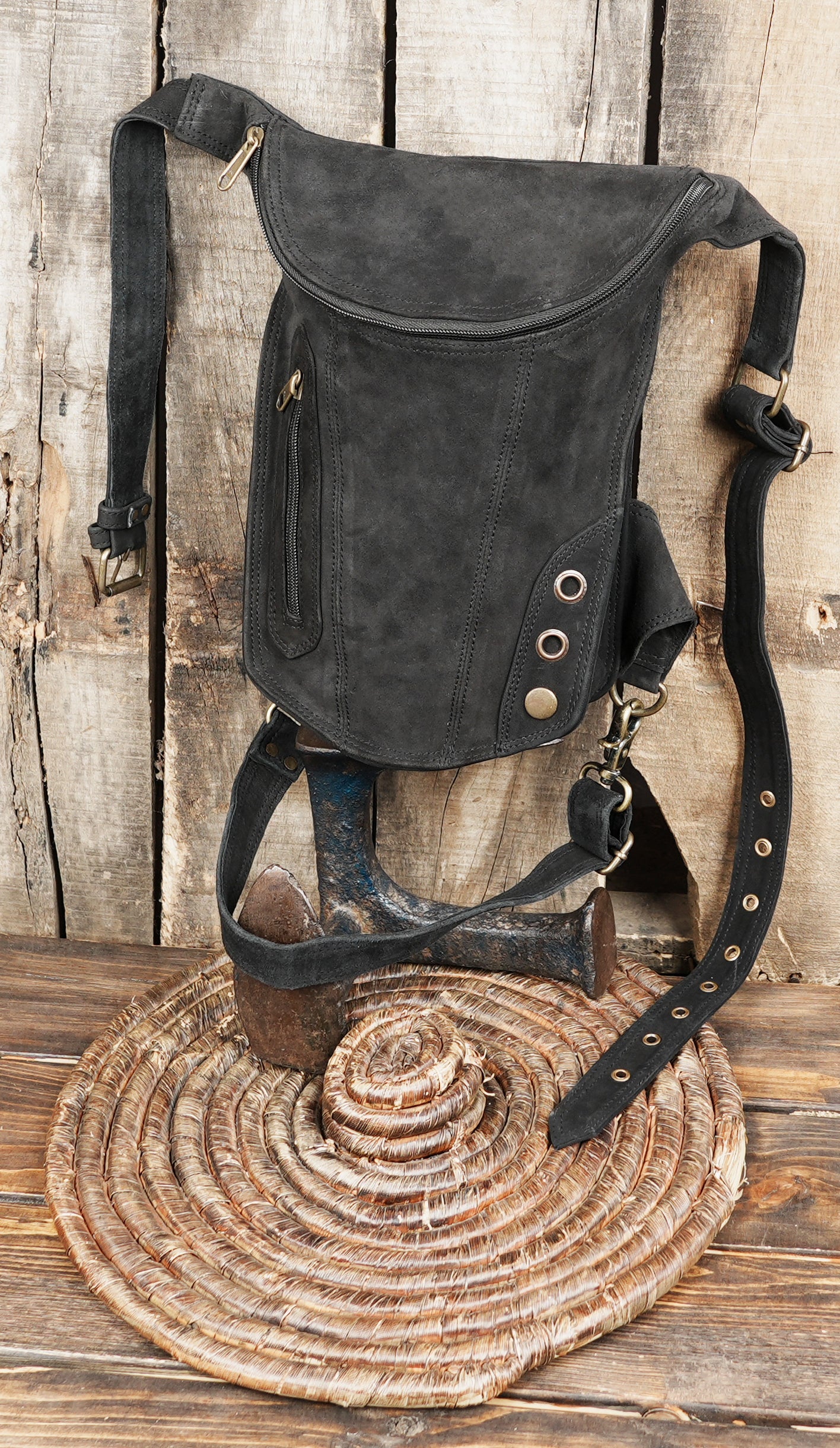 Alternative fashion leather thigh bag for travel and street wear