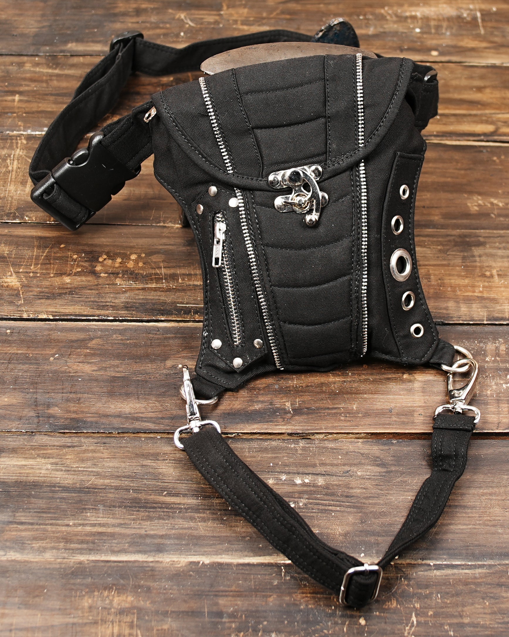 Unisex cotton thigh holster bag with multiple compartments