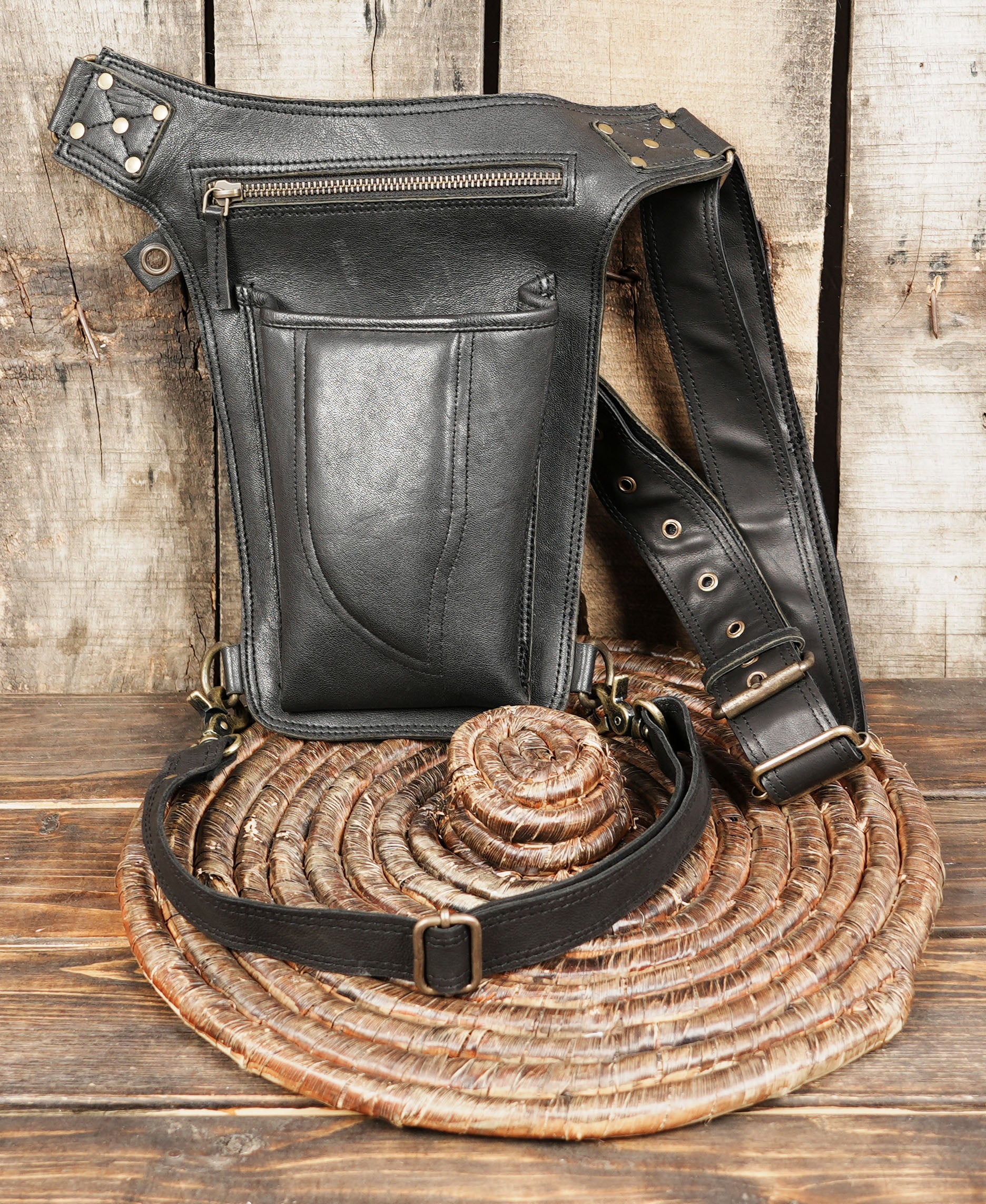 Handmade Black Leather Waist Thigh Belt with Zipper Pocket || Black Leather Thigh Belt Hip Bag with Secure Compartments (LT/AB/WBTS/6004)