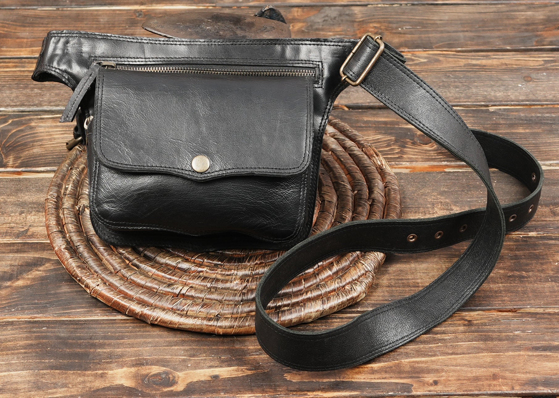 Soft genuine leather waist pouch with brass hardware