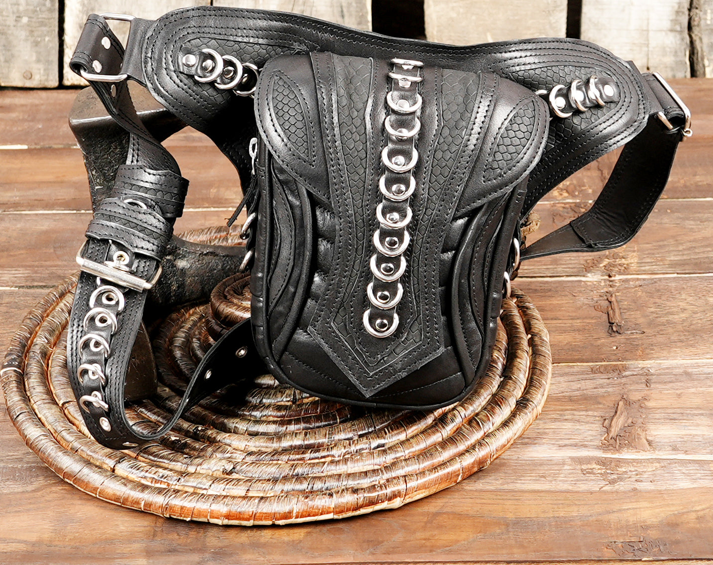 Leather waist belt bag with reinforced stitching and hardware