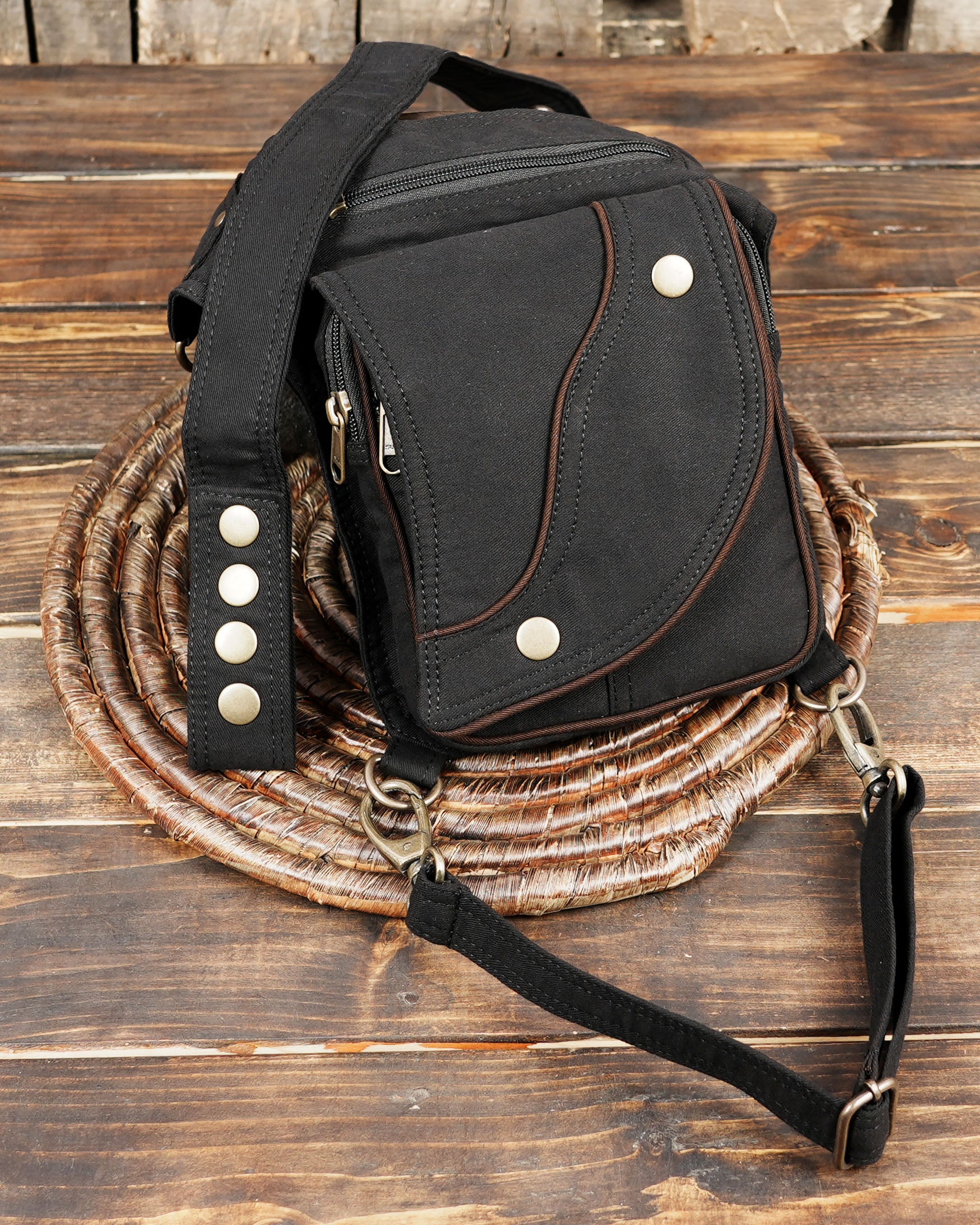 Steampunk utility leg pack in heavy-duty black cotton canvas with antique brass swivel clips.