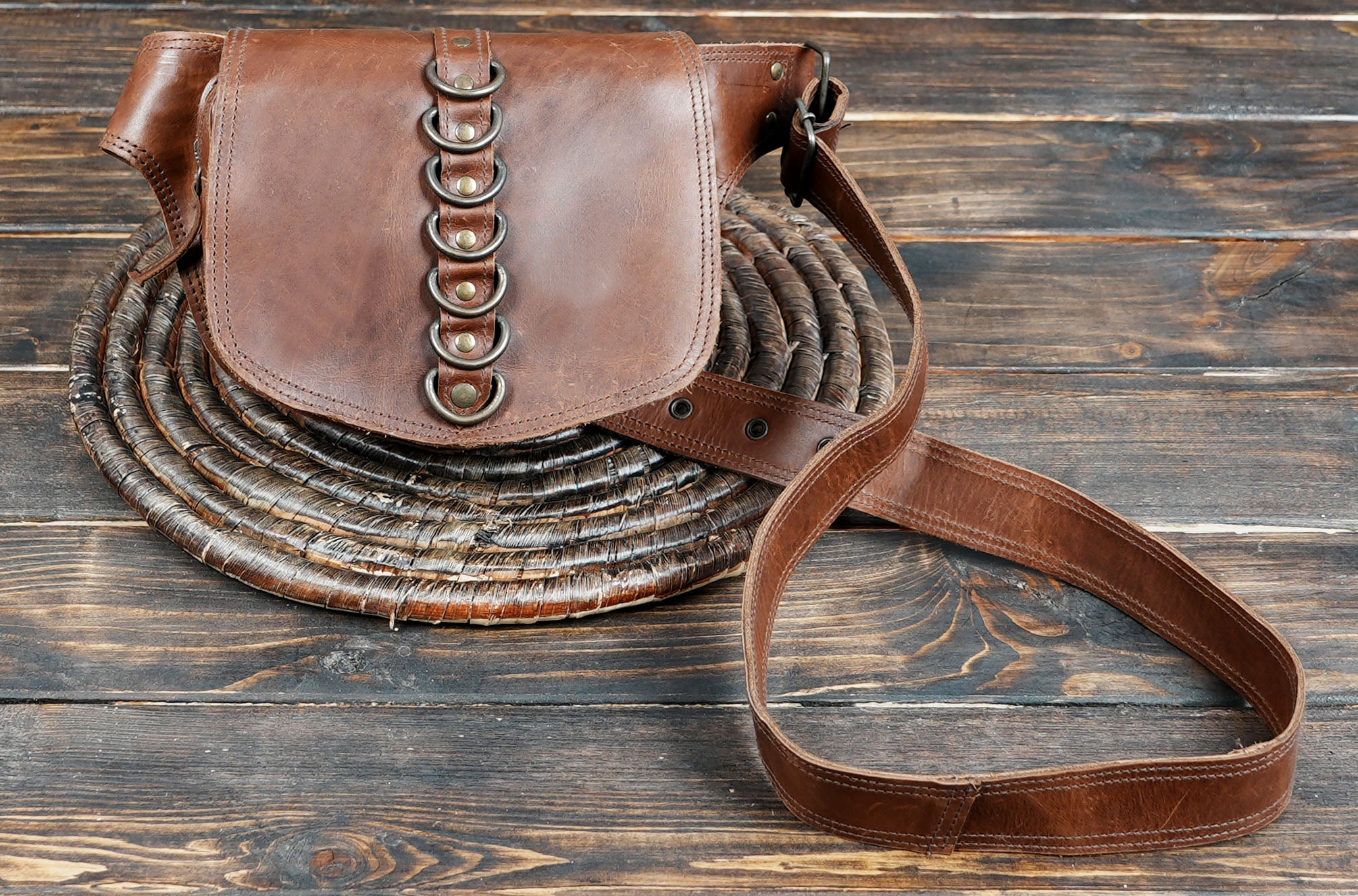 Minimalist leather waist belt with metal loop design