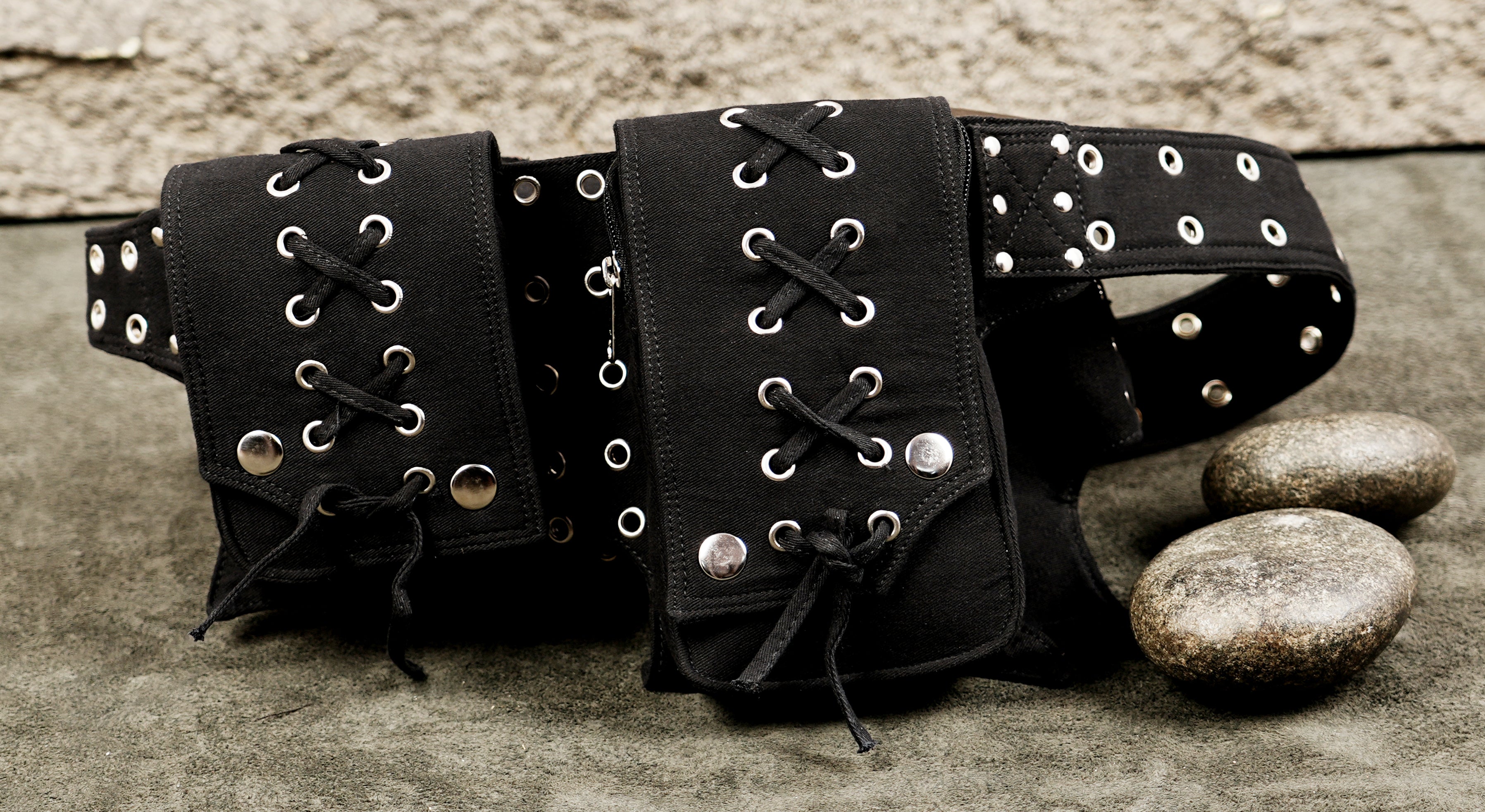 Festival utility belt in black cotton with three snap-button pockets