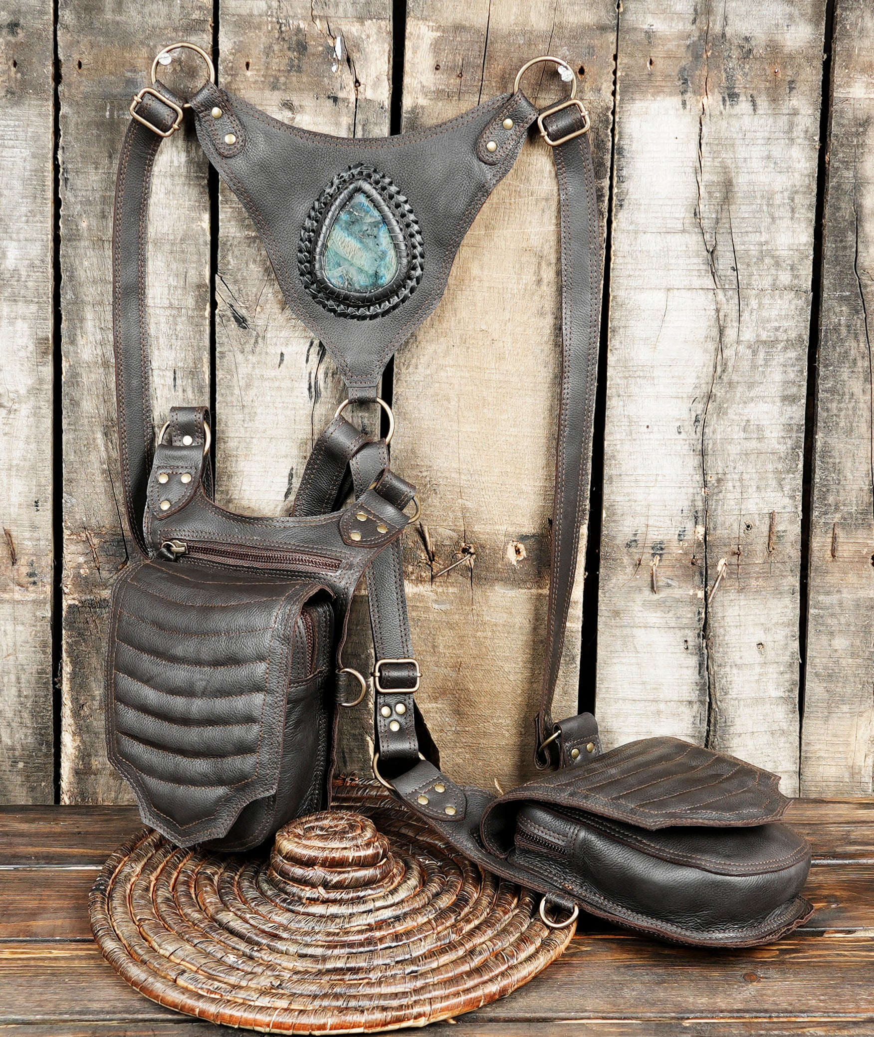 brown leather holster jacket, shoulder bag, holster, double utility bag, unisex, adjustable, festival holster bag with fit size and best  creative 