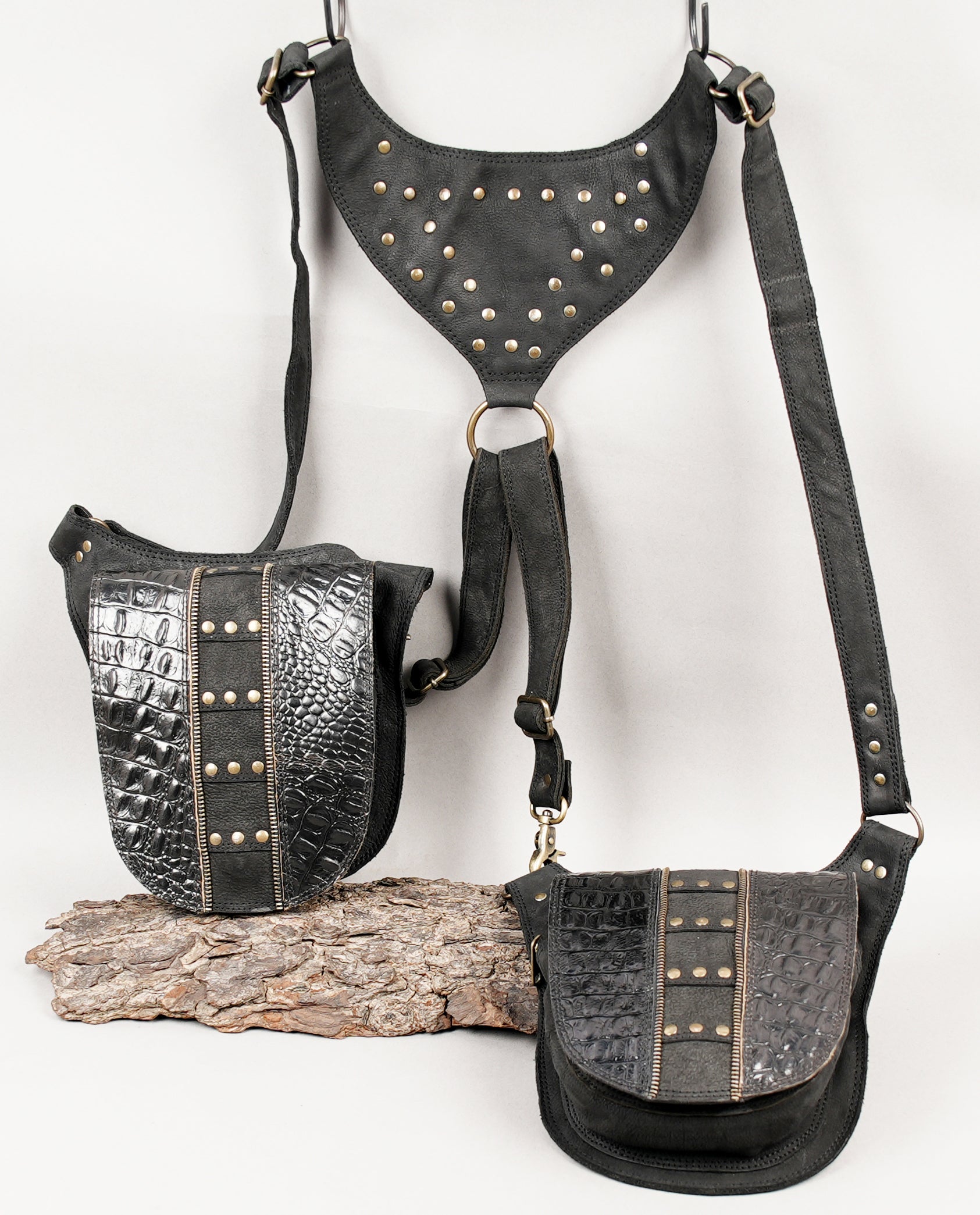 Black leather utility holster with dual zipper pouches