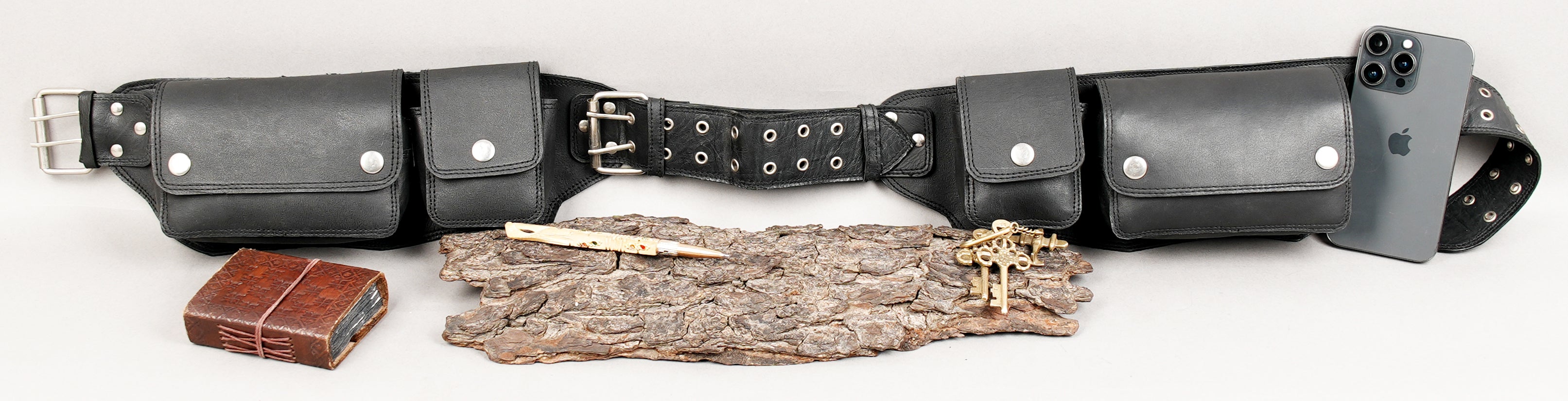 Handmade leather utility waist belt for everyday carry