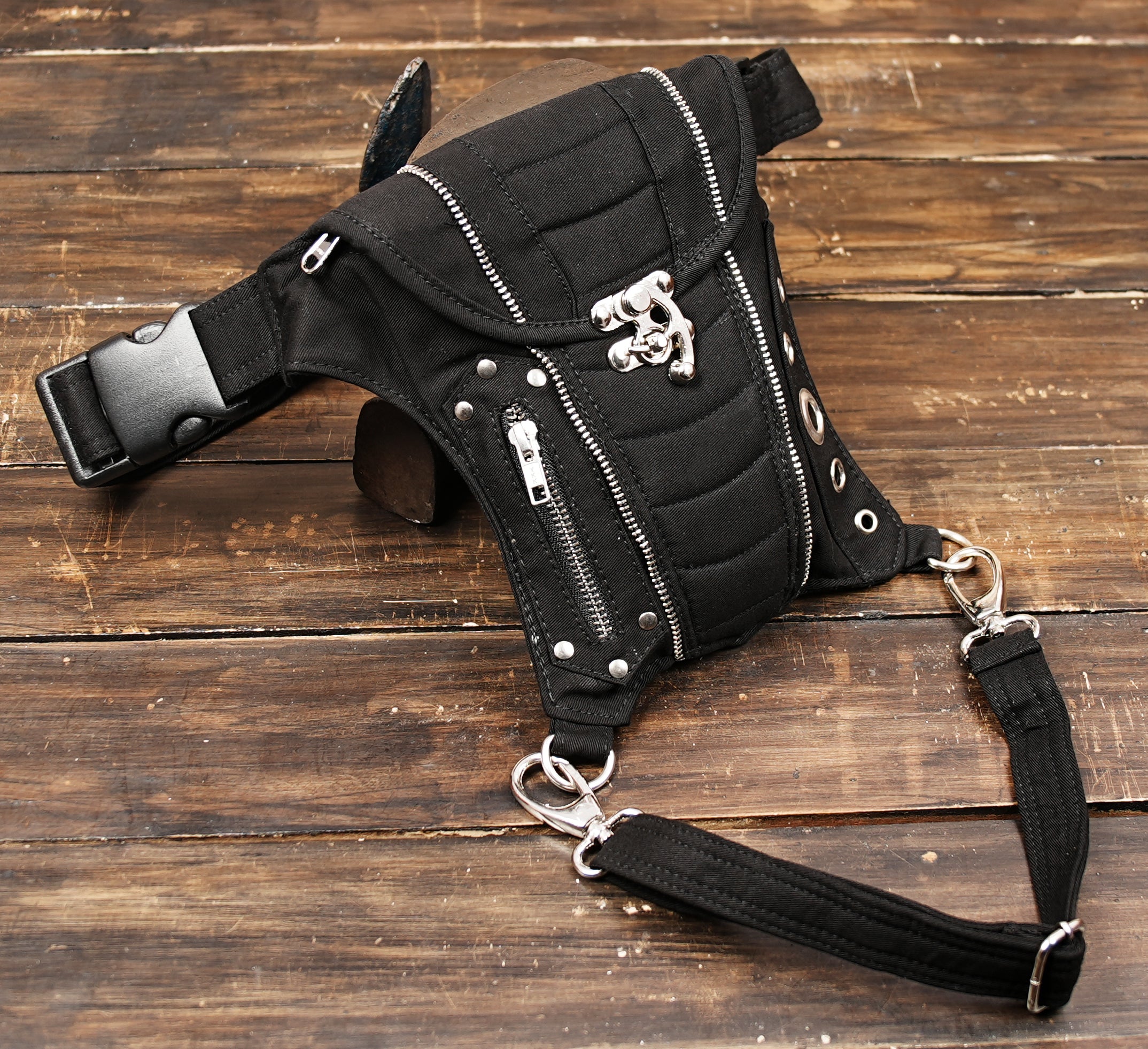 Adjustable Festival Leg Pouch in Black Cotton with Zipper Compartments