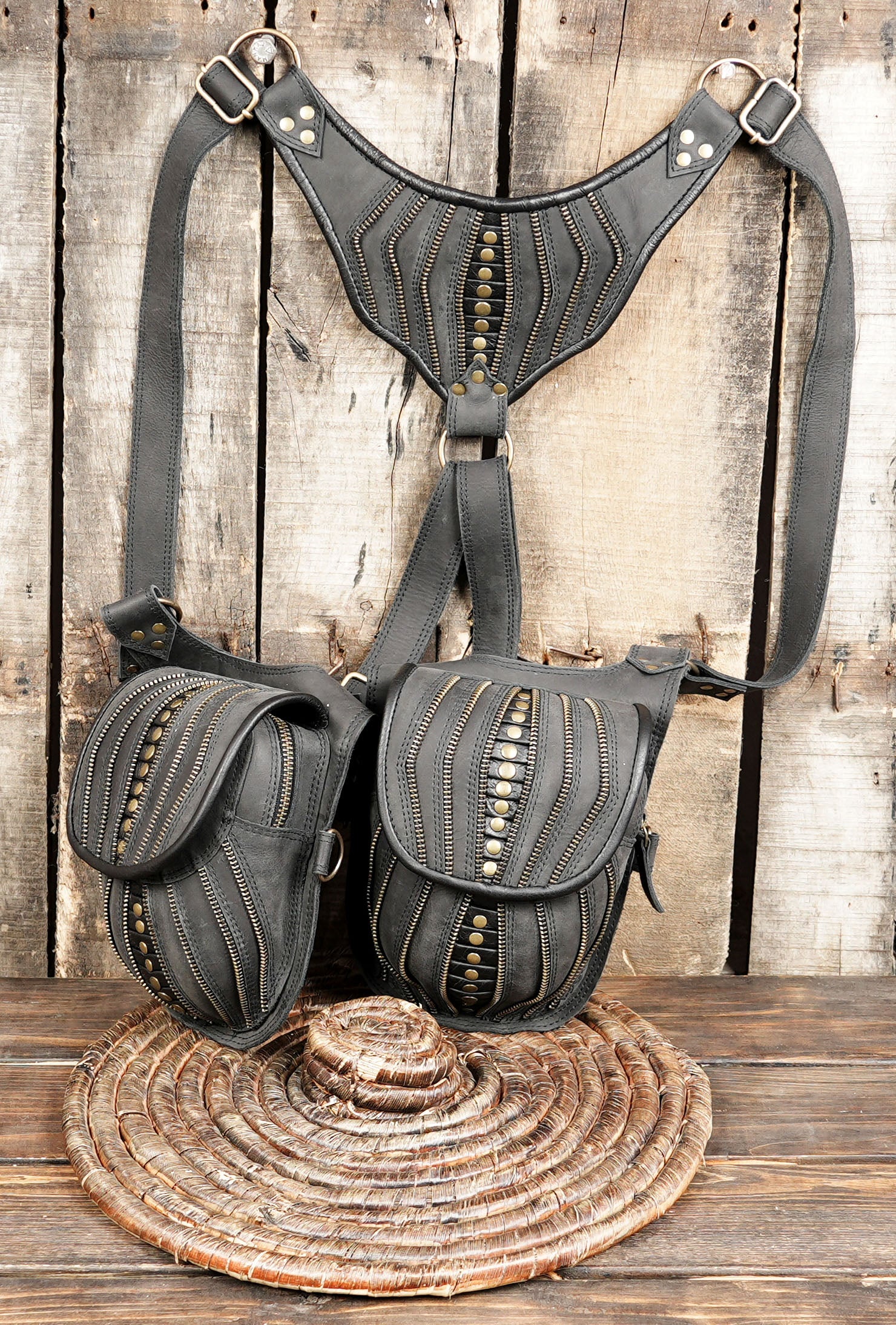 Gothic Inspired Leather Holster with Dual Storage || Decorative Leather Festival Holster Harness (LT-AB-HLS-6104)