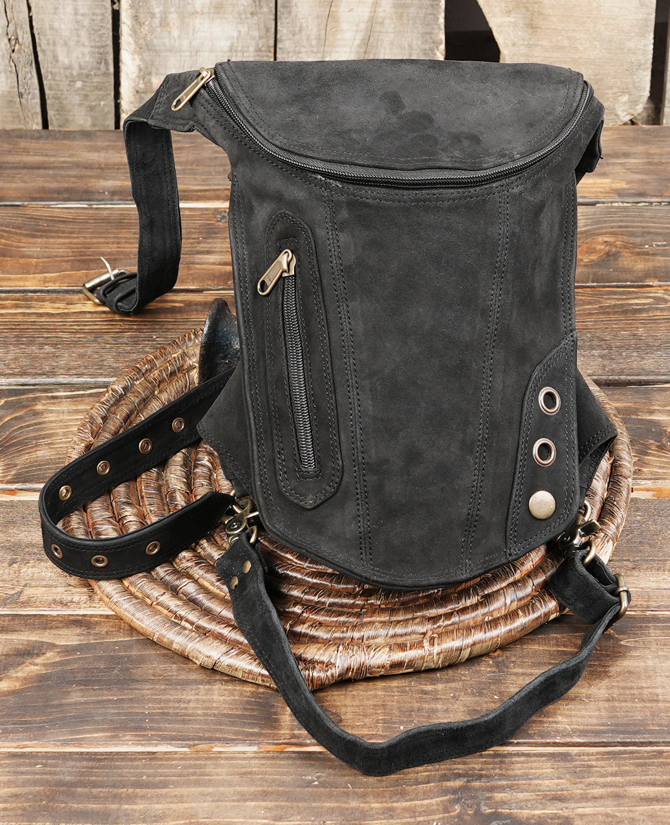 Alternative fashion leather thigh bag for travel and street wear