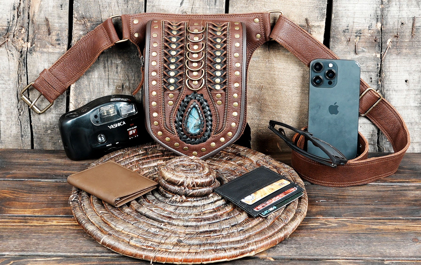 Handmade Leather Waist Belt with Gemstone Centerpiece || Boho Leather Waist Belt with Multi Pocket Design (LT-AB-WB-6180)
