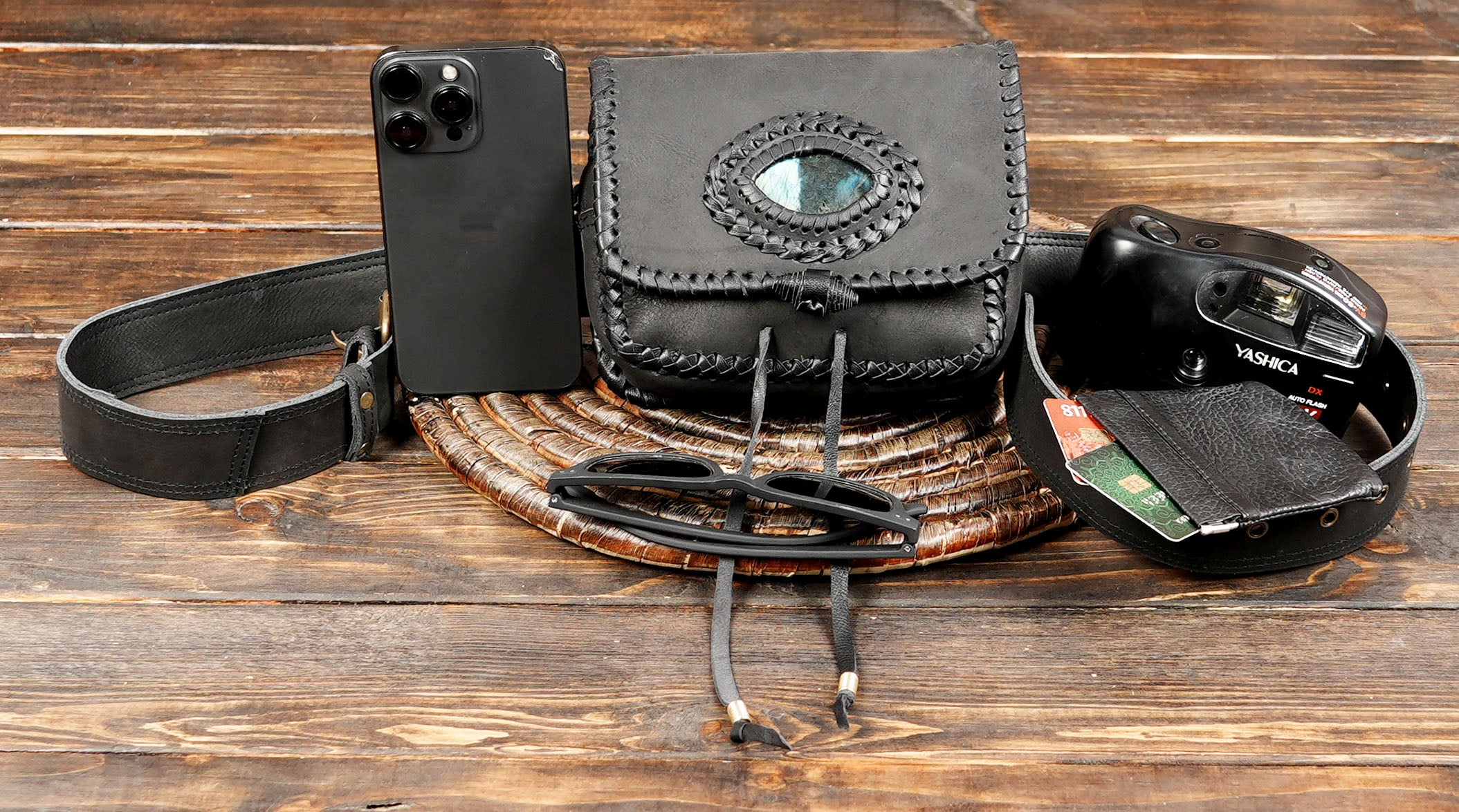 Handmade Black Leather Waist Belt with Labradorite Stone (LT-AB-WB-6163)