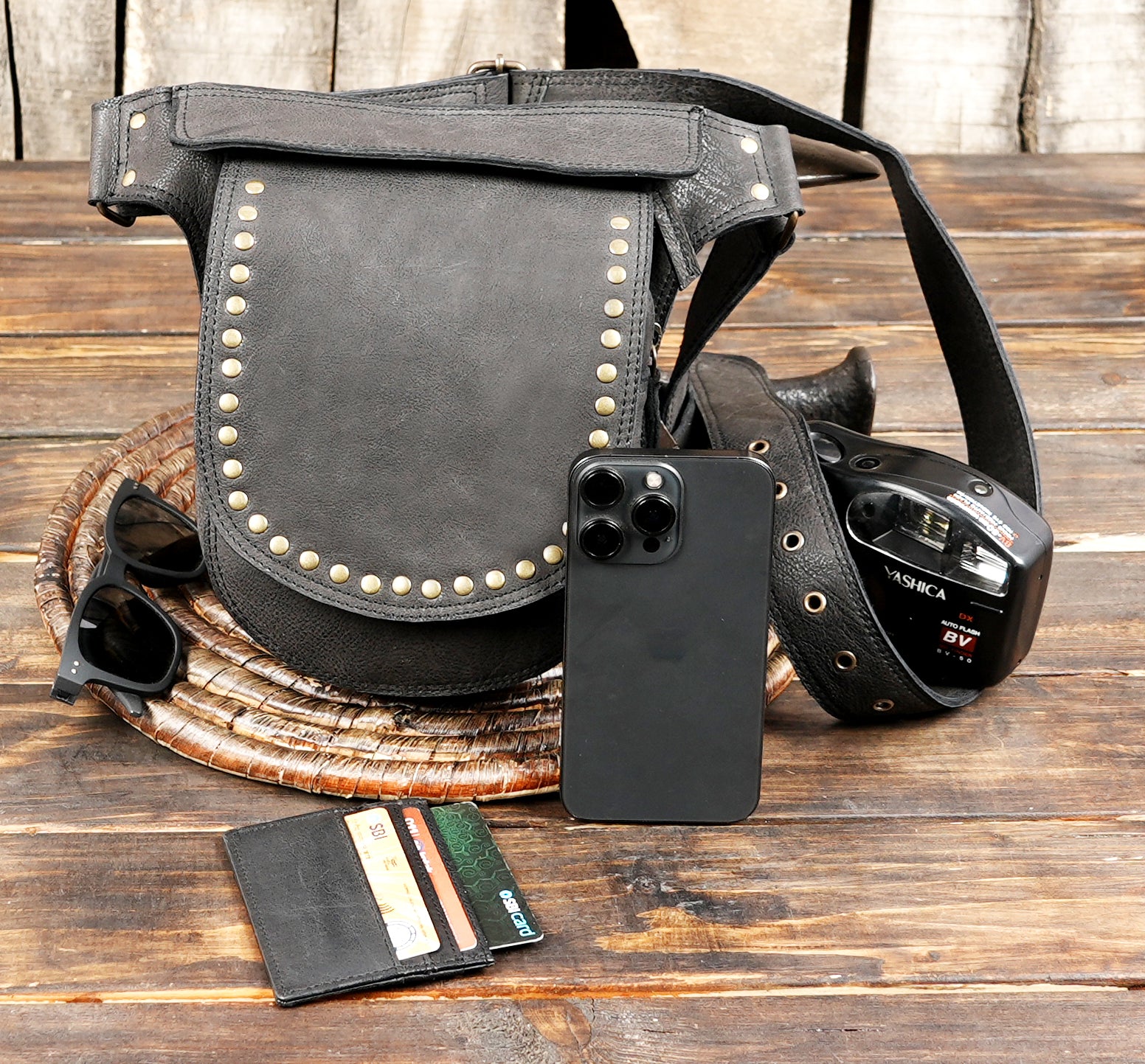 Handcrafted Black Leather Waist Belt with Front Pouch || Handcrafted Leather Waist Belt with Simple Pouch Design (LT/AB/WB/6172)