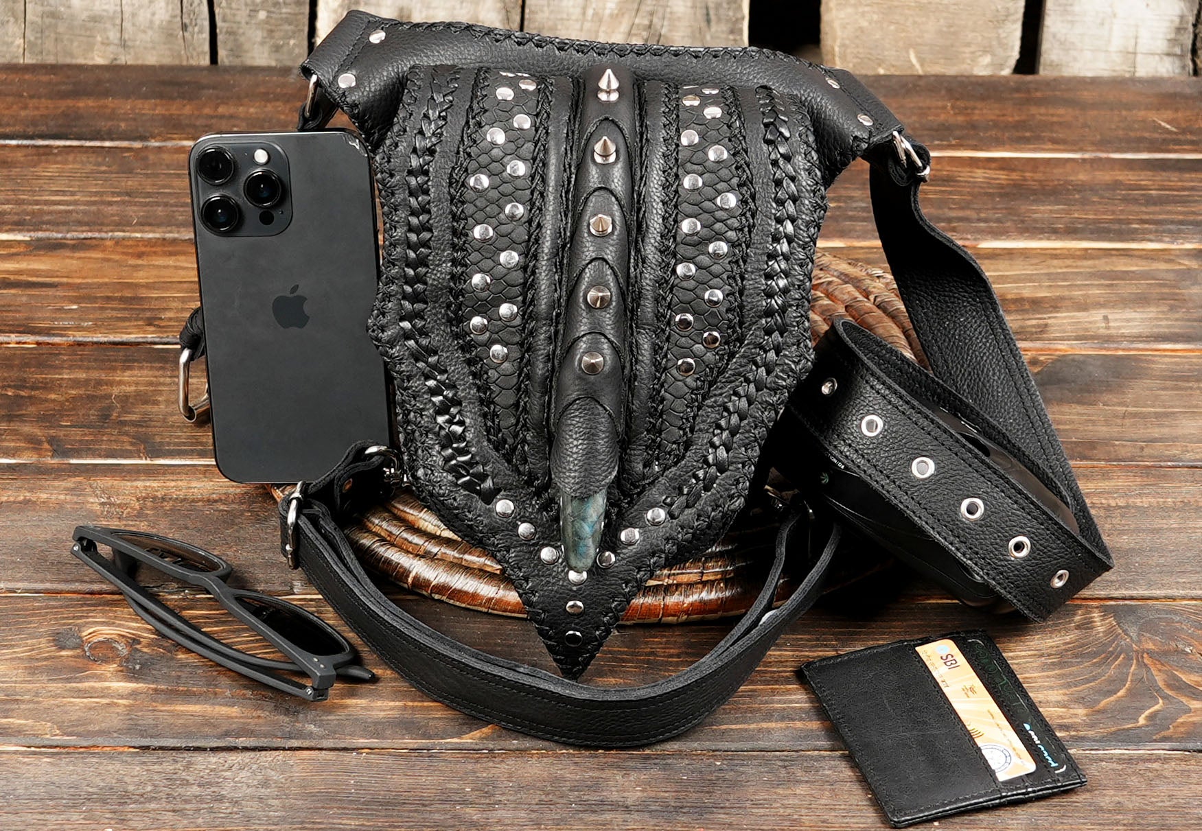 Western-inspired thigh bag with handcrafted design