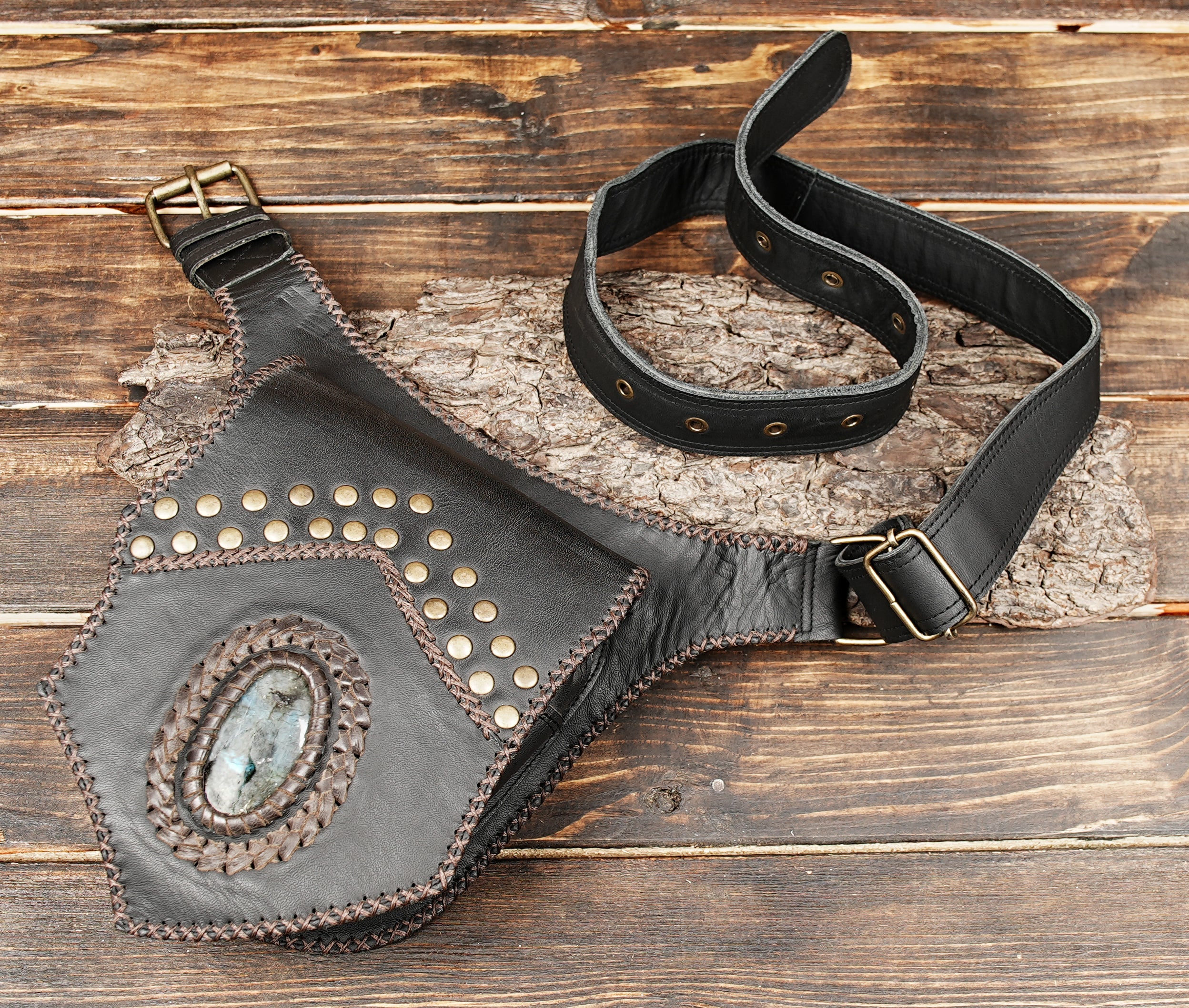Bohemian-style waist bag with gemstone and brown stitching