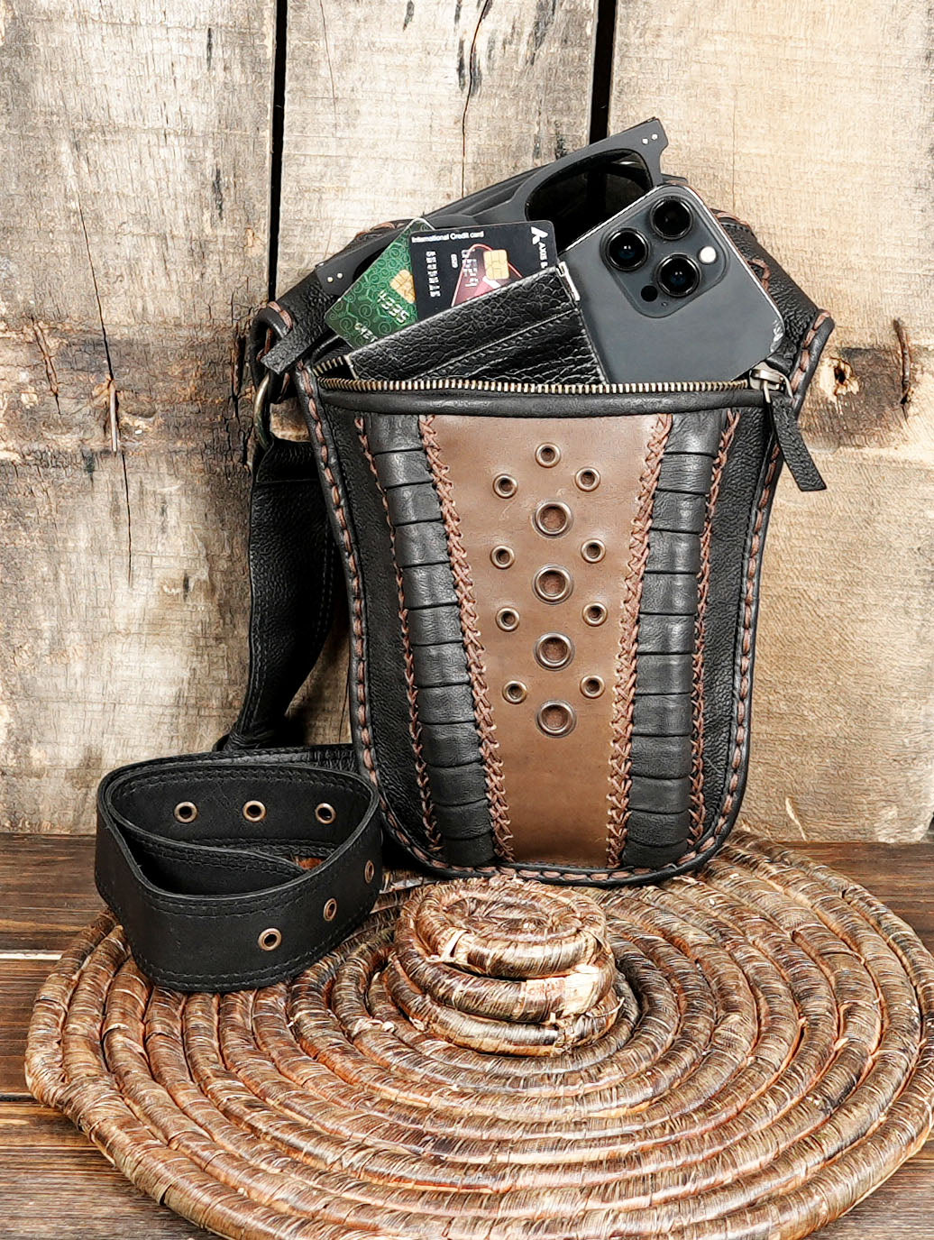 Adjustable Leather Waist Pouch – Handmade Steampunk Belt