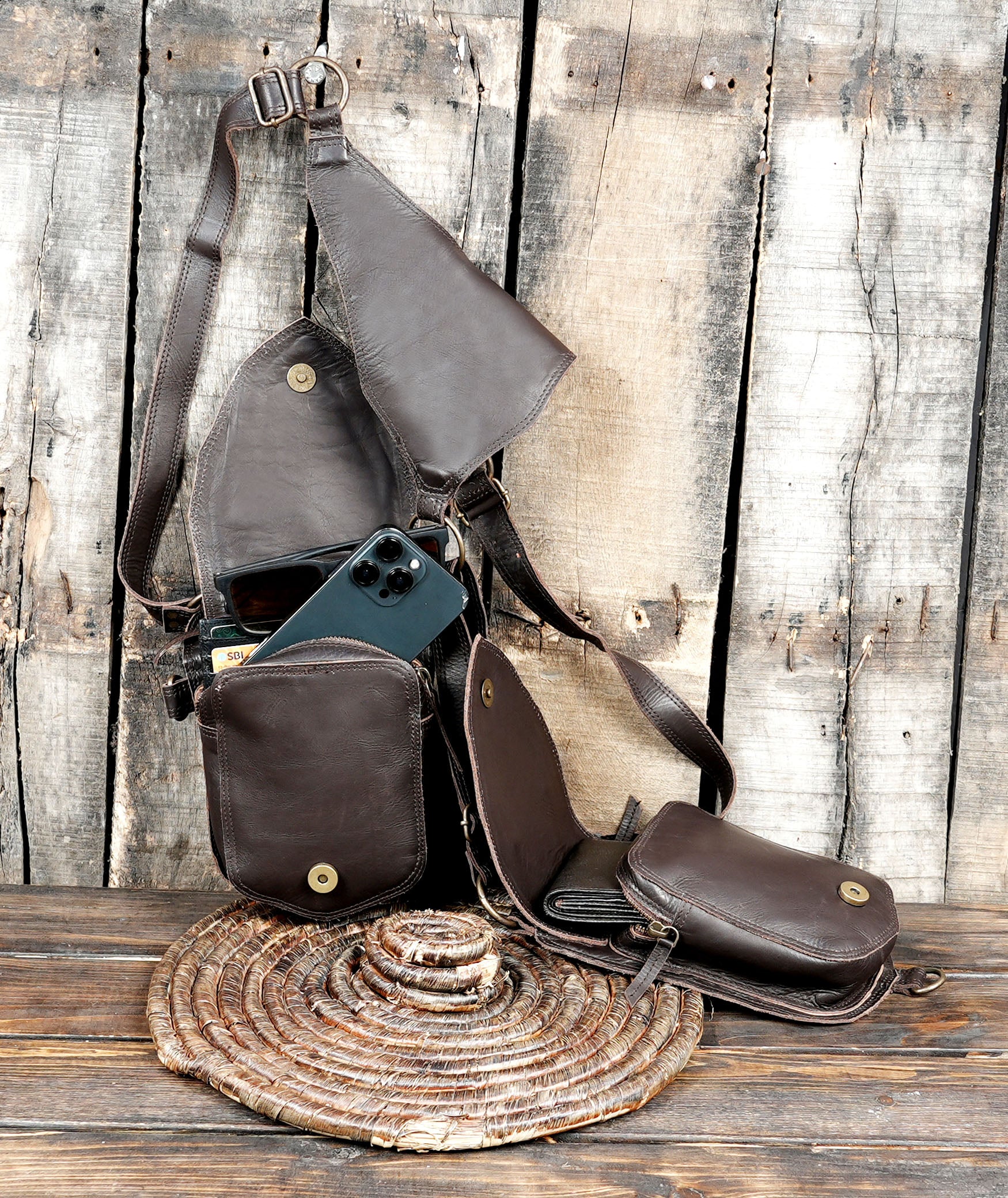 Adjustable straps for a comfortable and customized fit