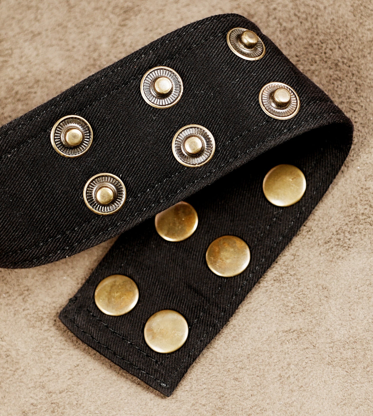 Rave black cotton utility belt with multiple hidden zip pockets