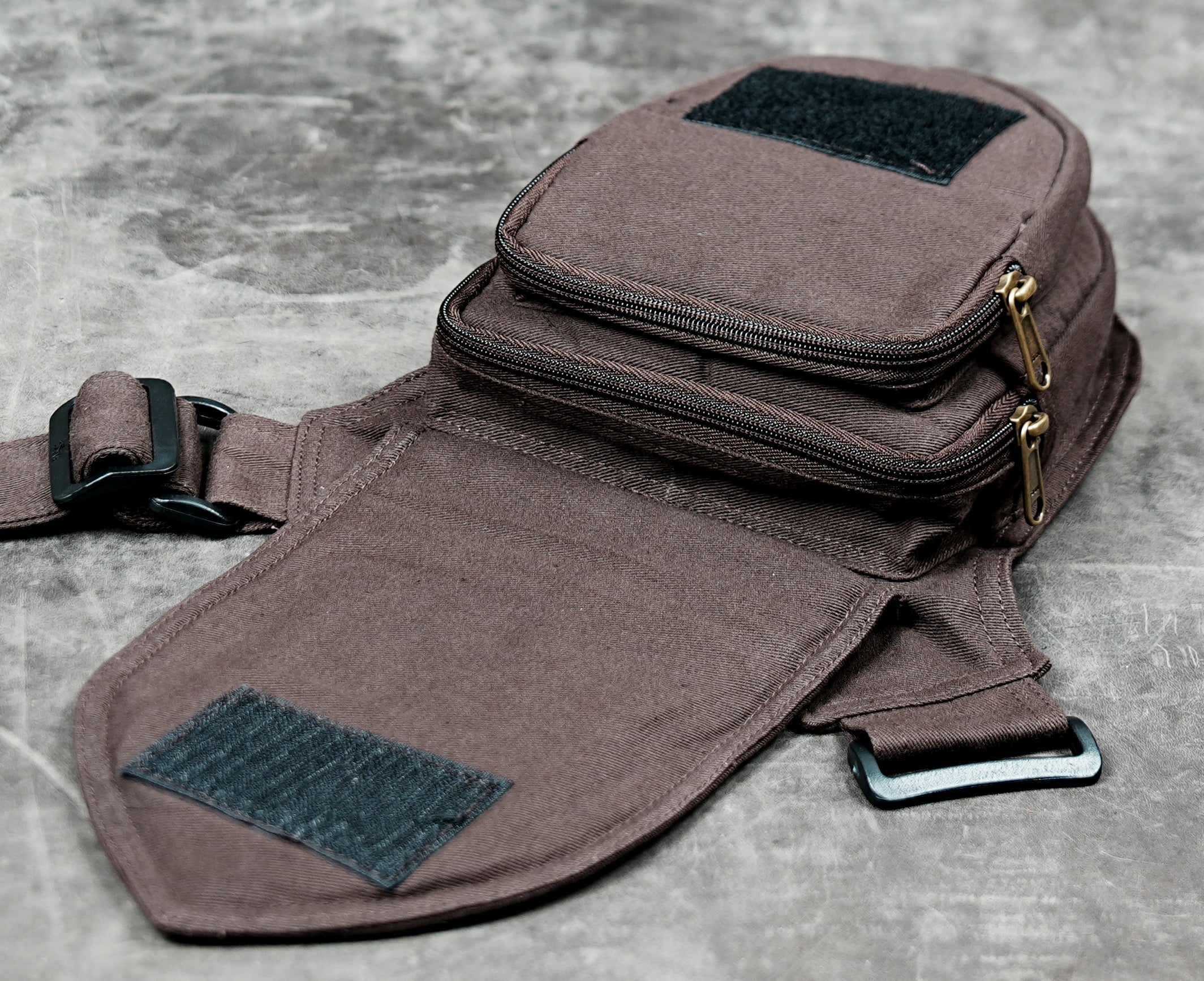 Rave cotton fanny pack with multiple zip pockets