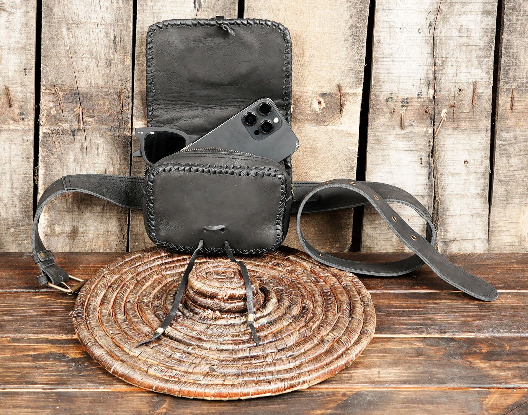 Handmade Black Leather Waist Belt with Labradorite Stone (LT-AB-WB-6163)