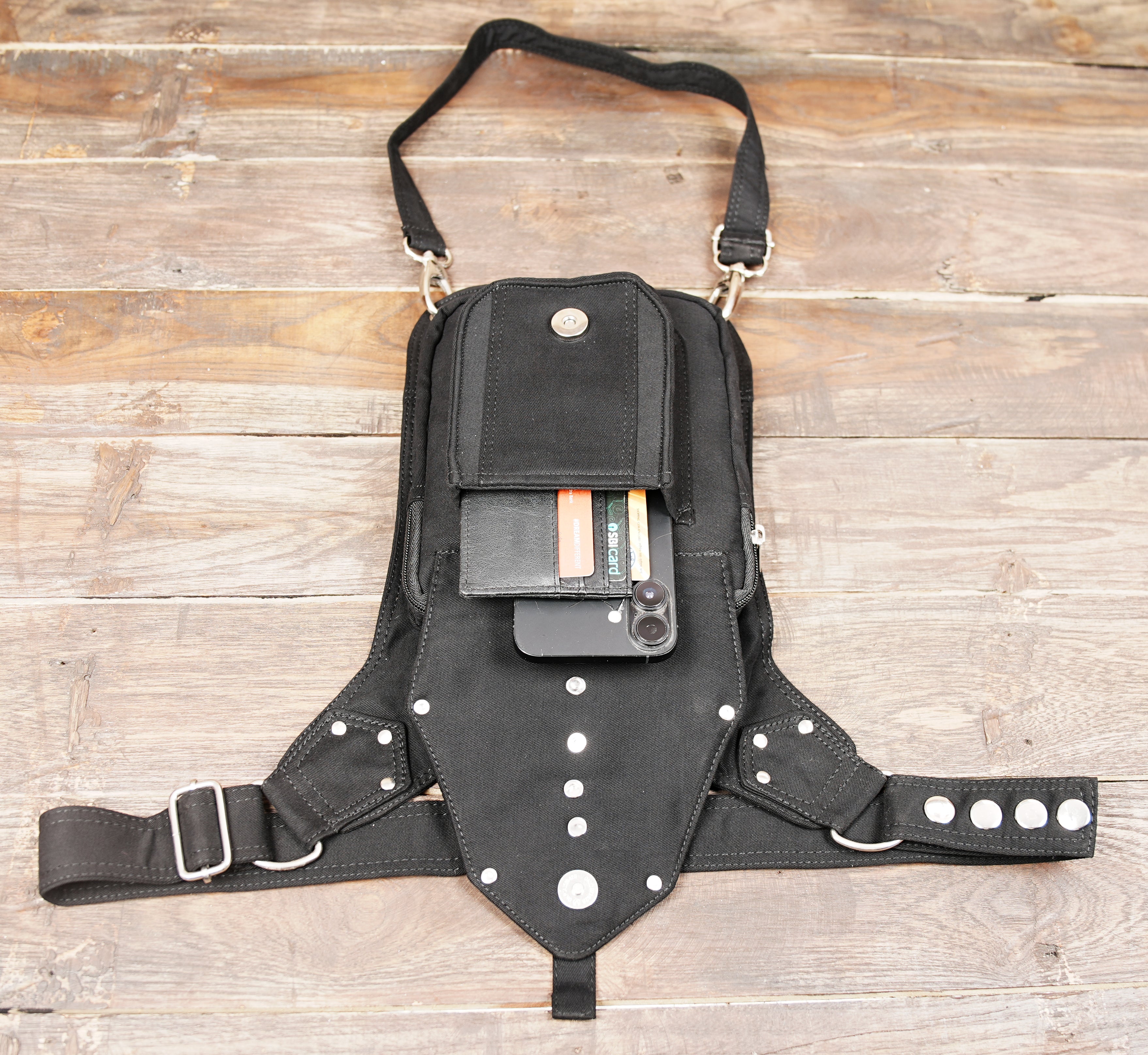 Unisex Steampunk Utility Gear: Drop Leg Bag / Waist Pouch