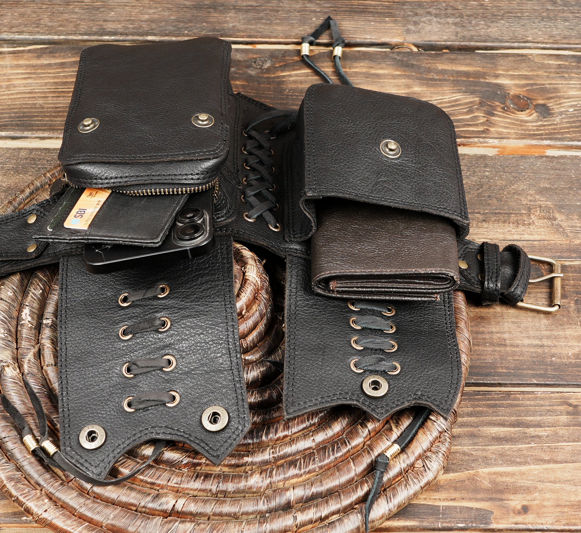 Genuine leather pocket belt with zip and flap compartments