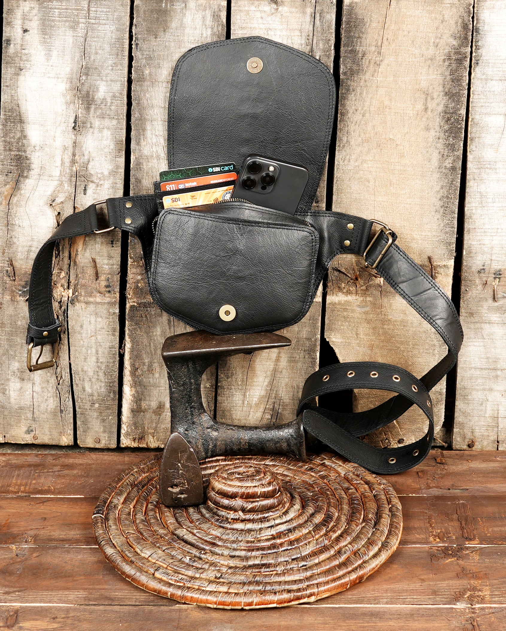Leather belt for women