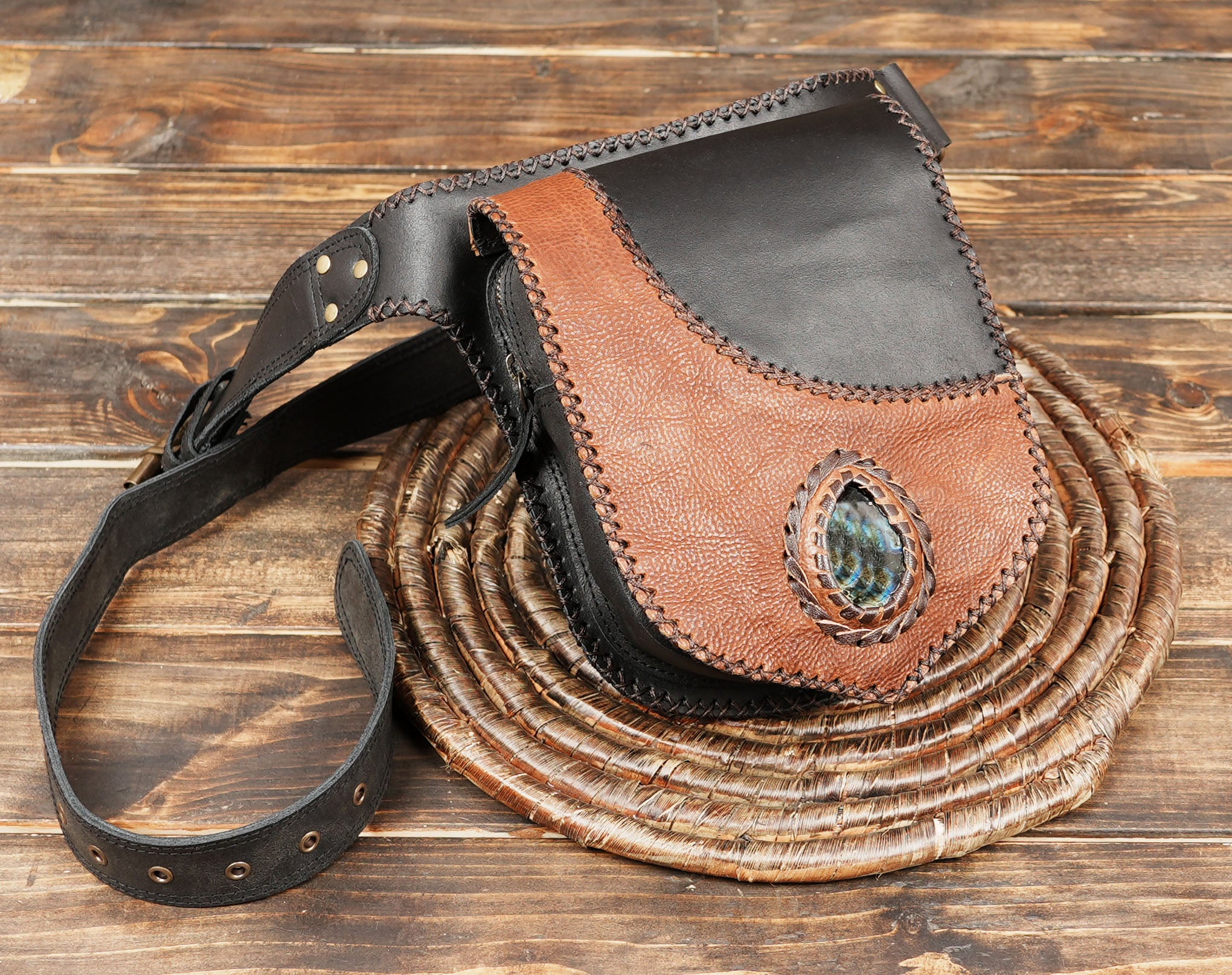 Premium Genuine Leather Waist Belt with Gemstone Pouch || Two-Tone Leather Waist Belt with Decorative Flap  (LT-AB-WB-6203)