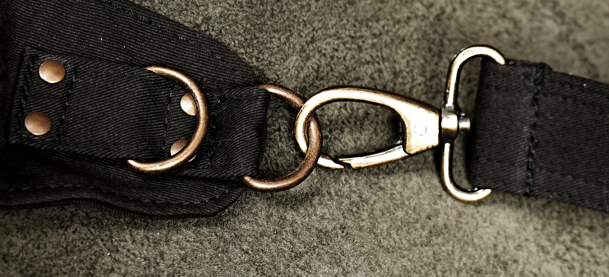 Black cotton drop leg bag with adjustable waist and thigh straps